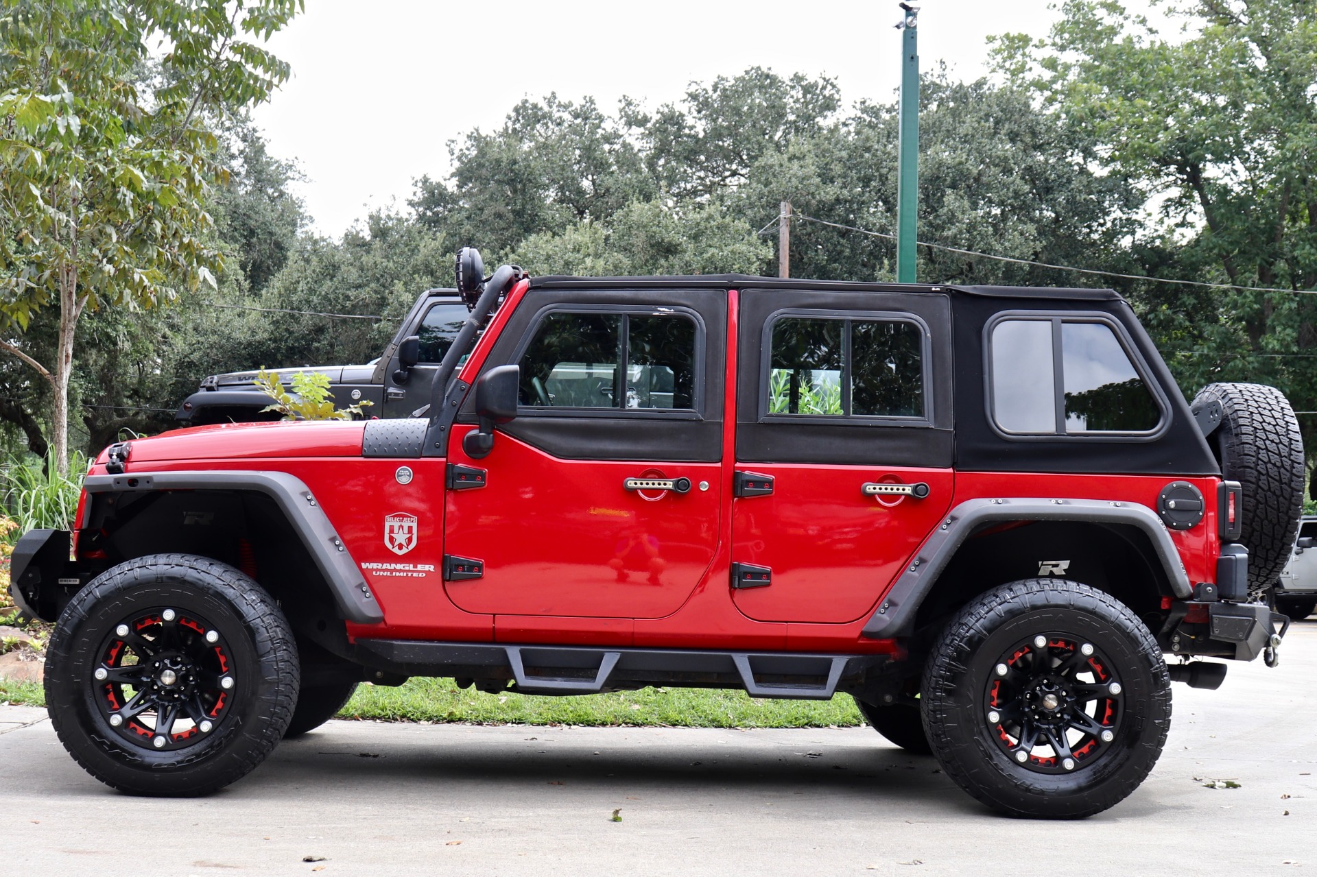 Used-2011-Jeep-Wrangler-Unlimited-Sport