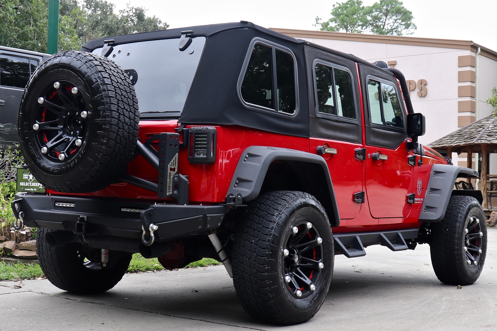 Used-2011-Jeep-Wrangler-Unlimited-Sport