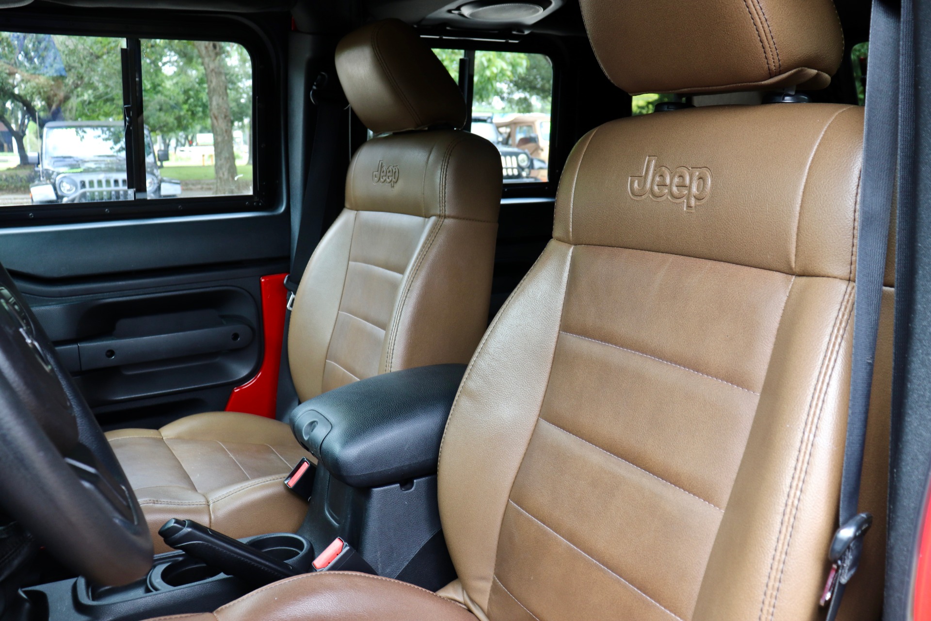 Used-2011-Jeep-Wrangler-Unlimited-Sport
