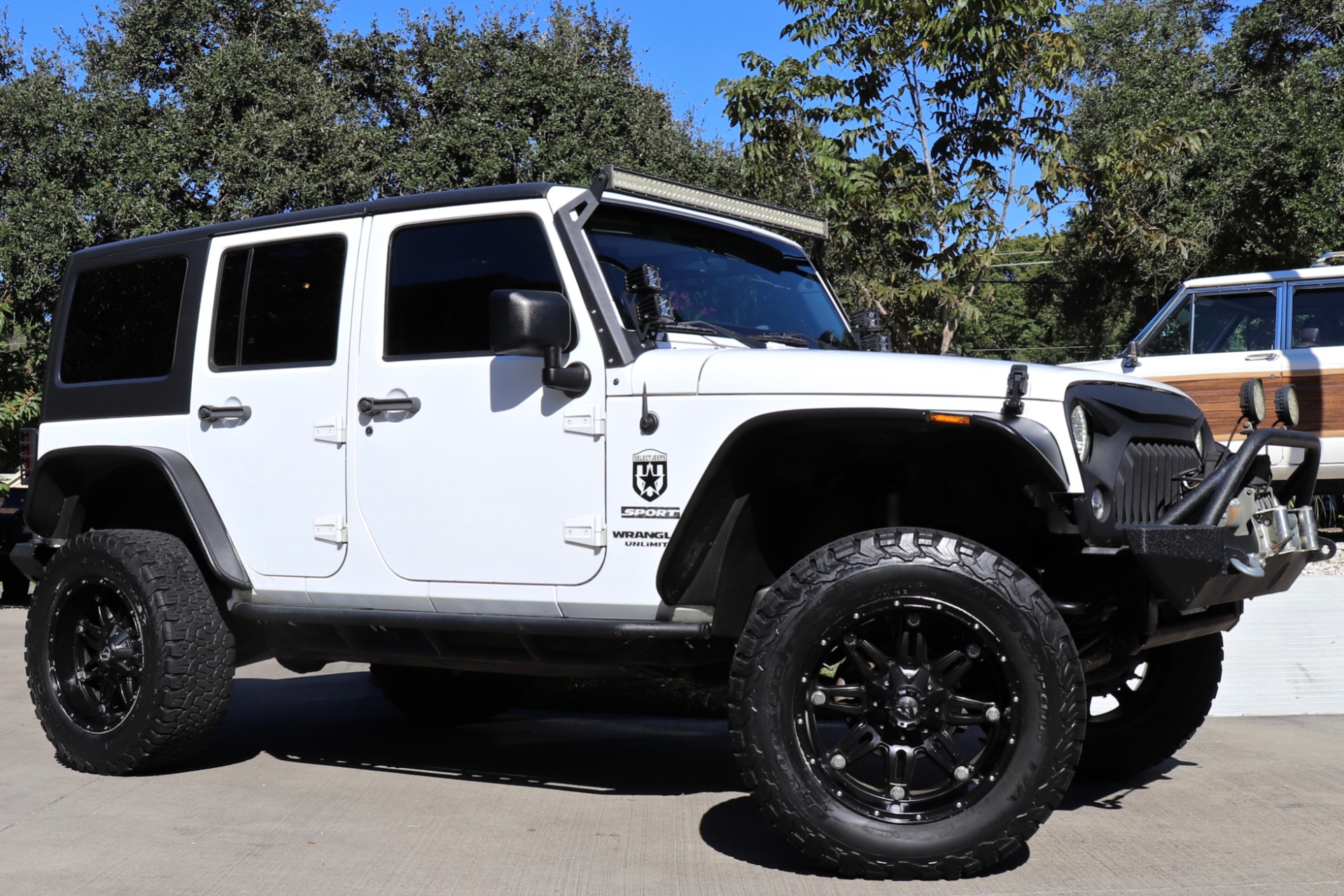 Used-2011-Jeep-Wrangler-Unlimited-Sport