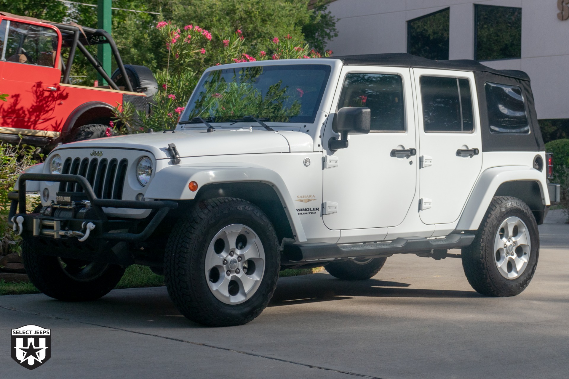 Used-2014-Jeep-Wrangler-Unlimited-Sahara