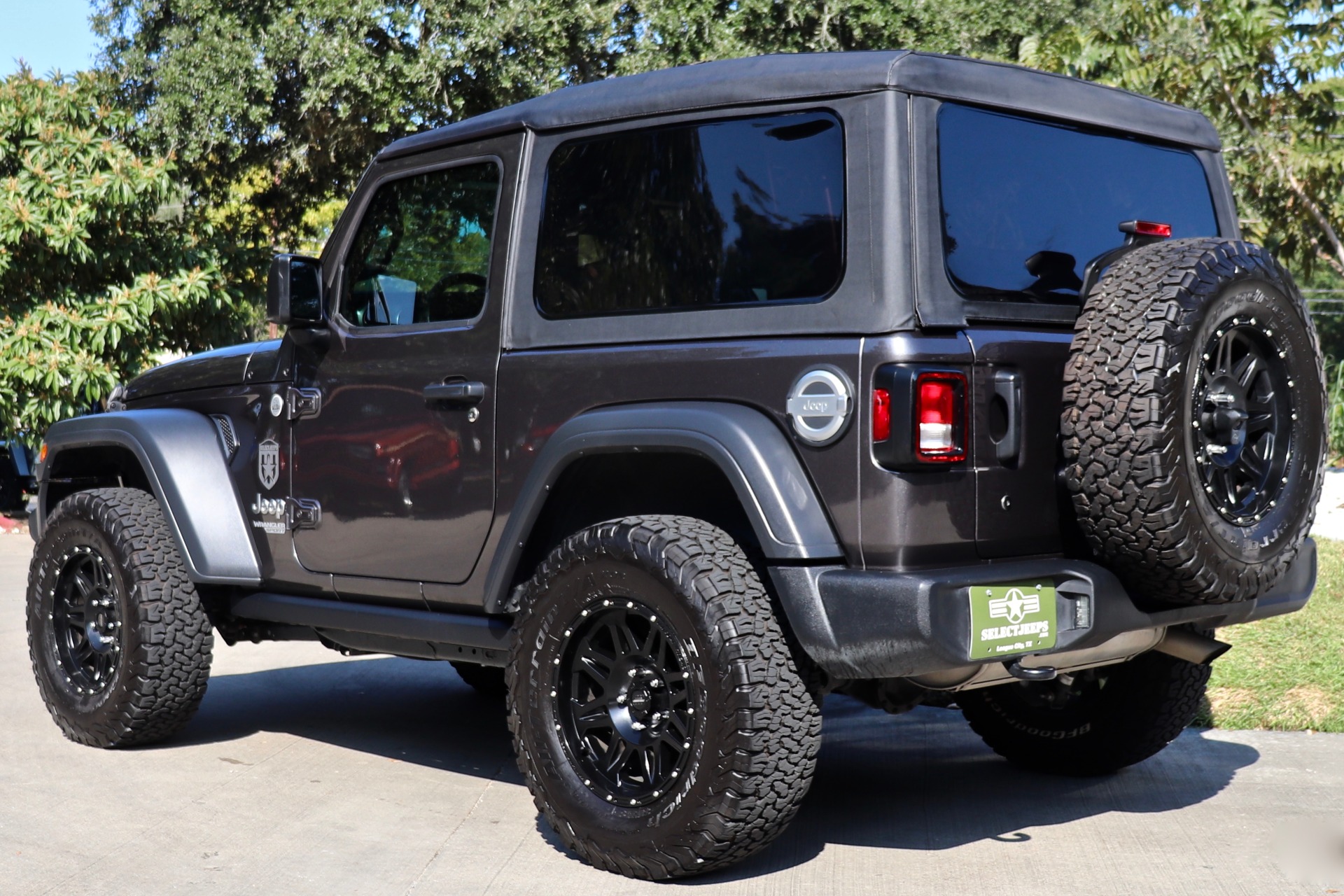 Used-2018-Jeep-Wrangler-Sport