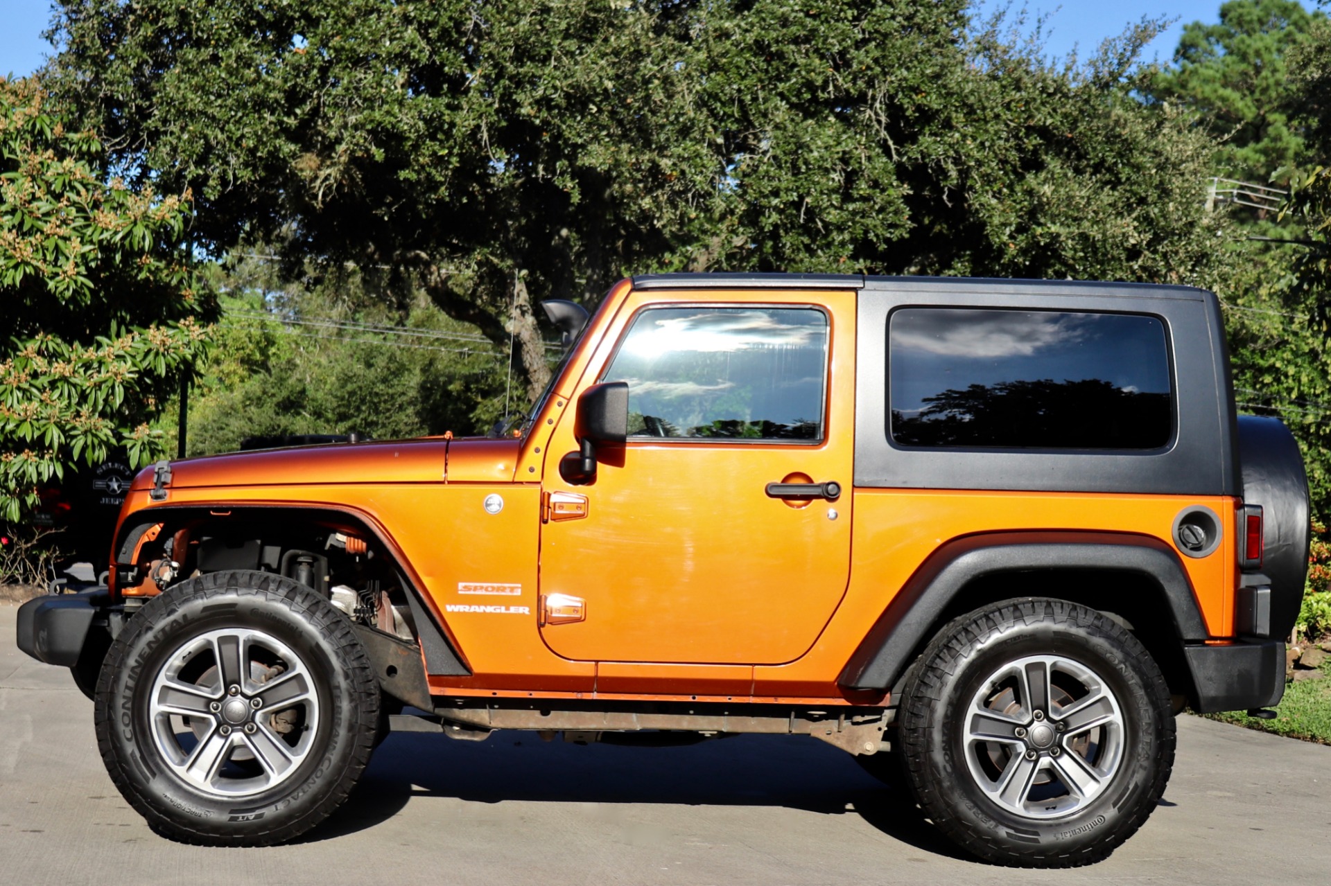 Used-2010-Jeep-Wrangler-Sport