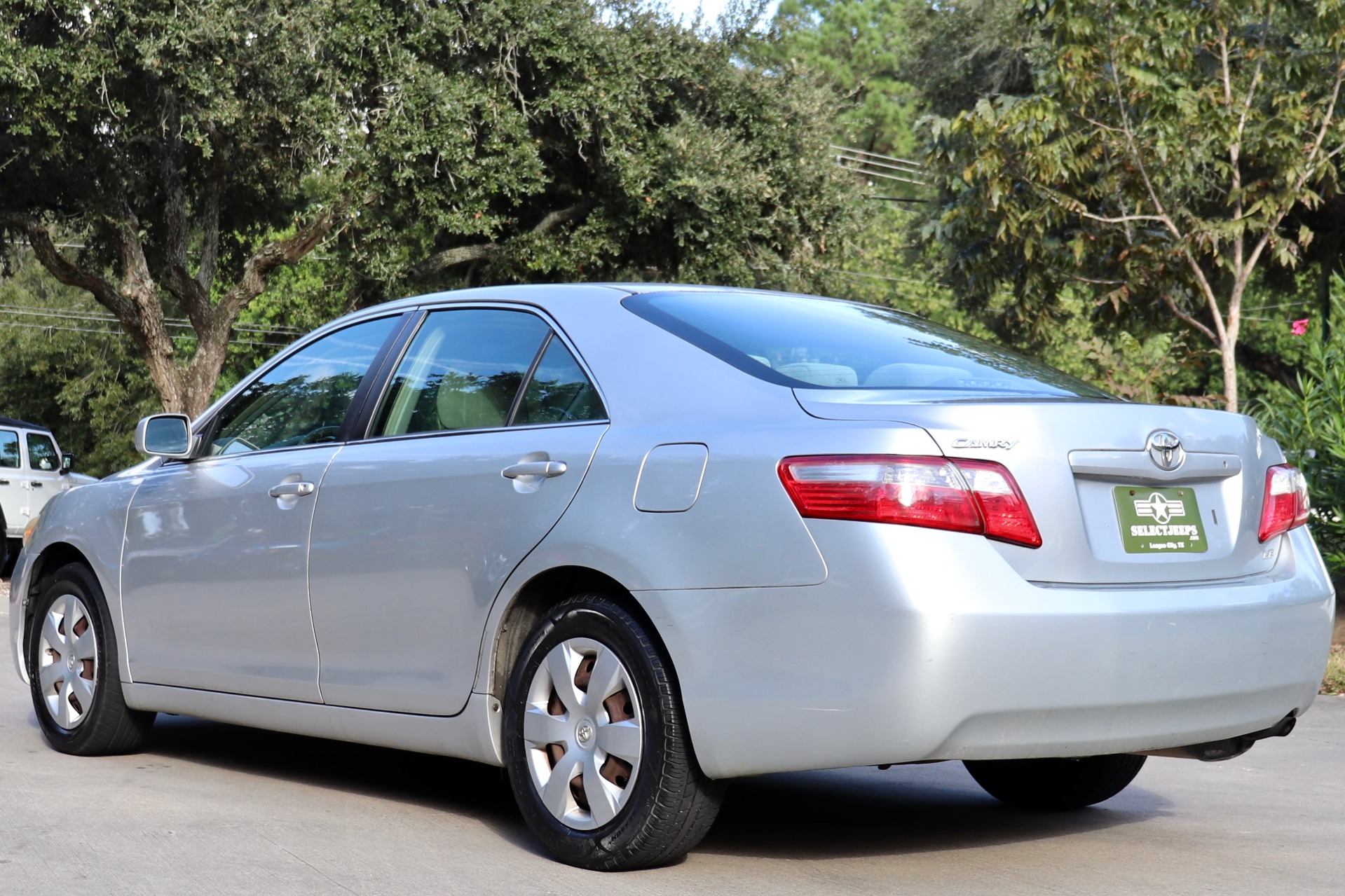 Used-2007-Toyota-Camry-LE