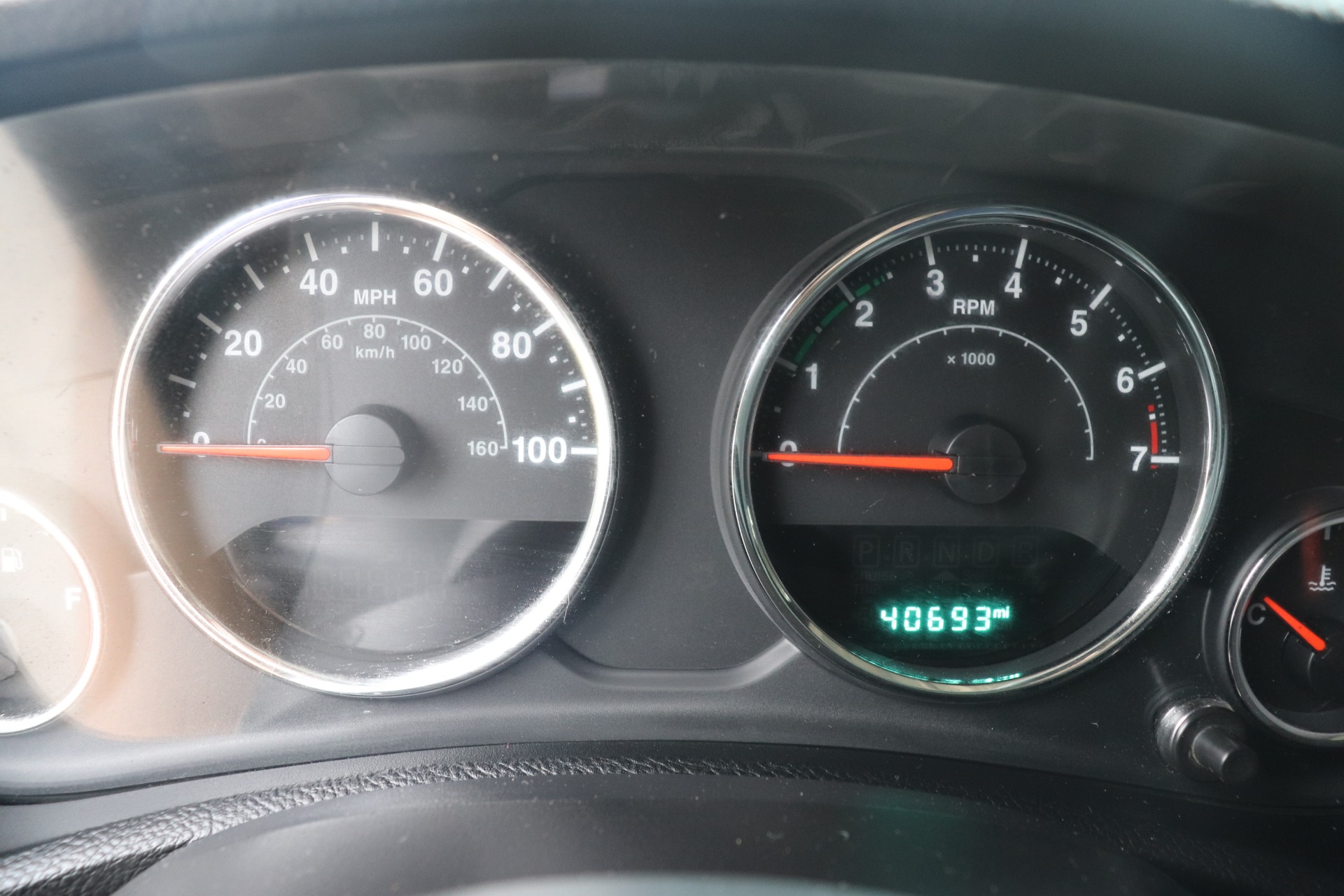 Used-2015-Jeep-Wrangler-Unlimited-Sport