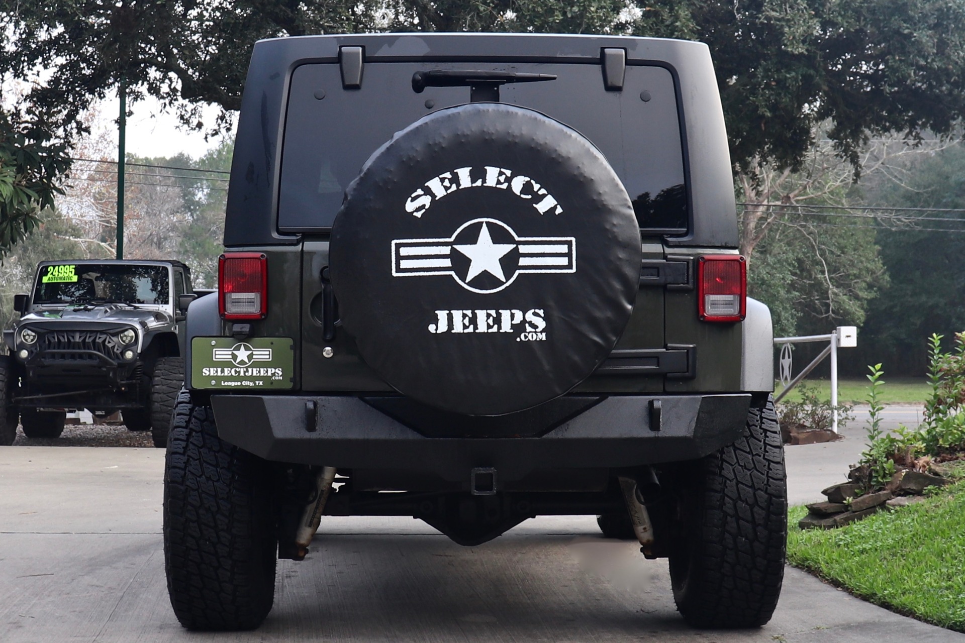 Used-2015-Jeep-Wrangler-Unlimited-Sport