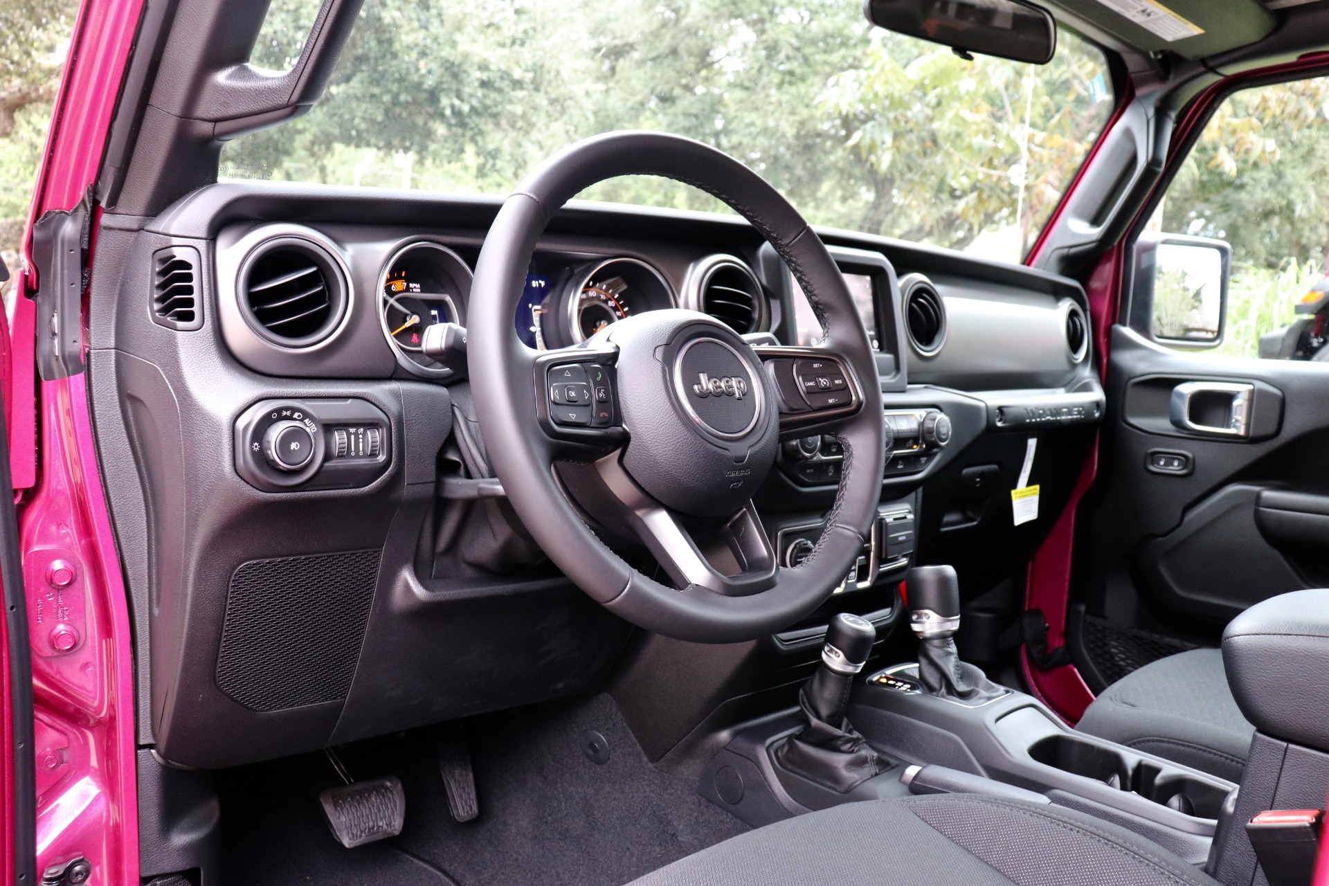 Used-2021-Jeep-Wrangler-Unlimited-Sport-S