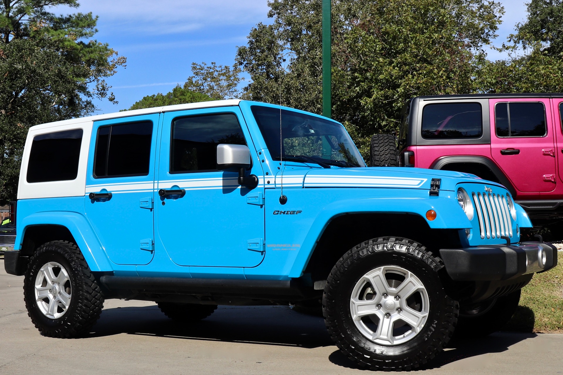 Used 2017 Jeep Wrangler Unlimited Chief Edition For Sale ($36,995) | Select  Jeeps Inc. Stock #647390