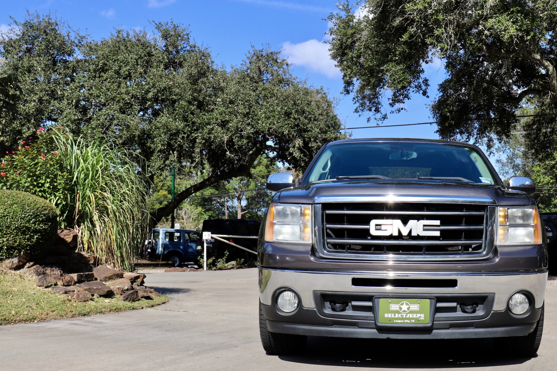 Used-2010-GMC-Sierra-1500-SLE