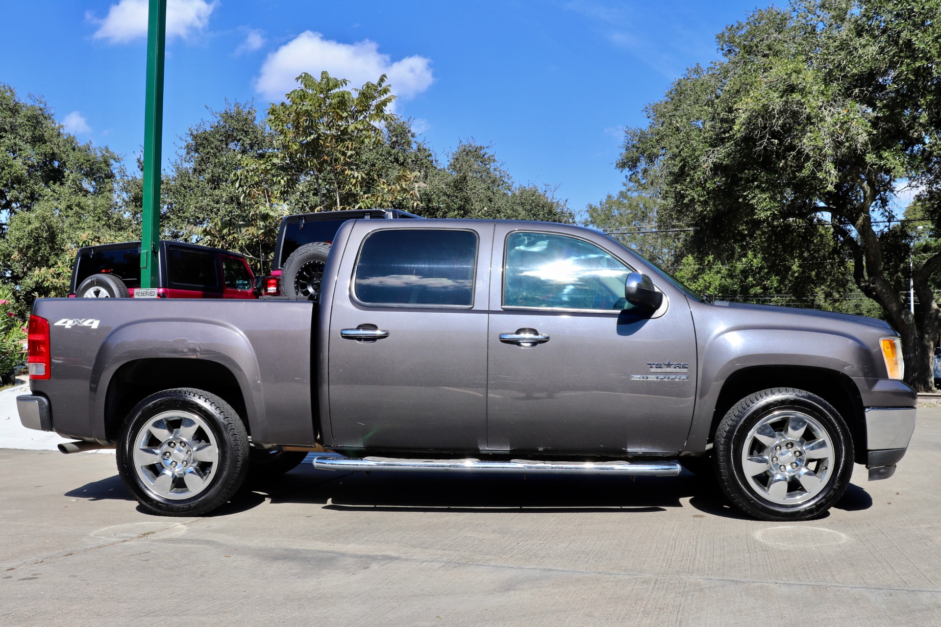 Used-2010-GMC-Sierra-1500-SLE