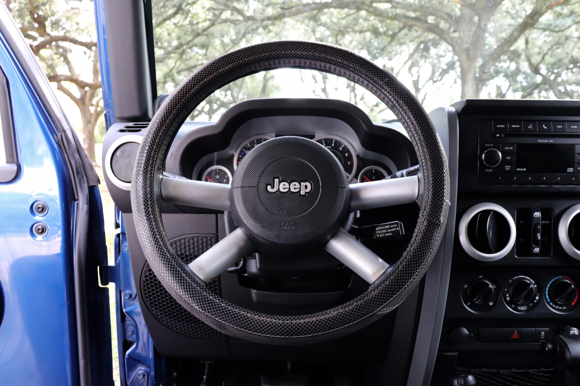 Used-2010-Jeep-Wrangler-Unlimited-Sahara