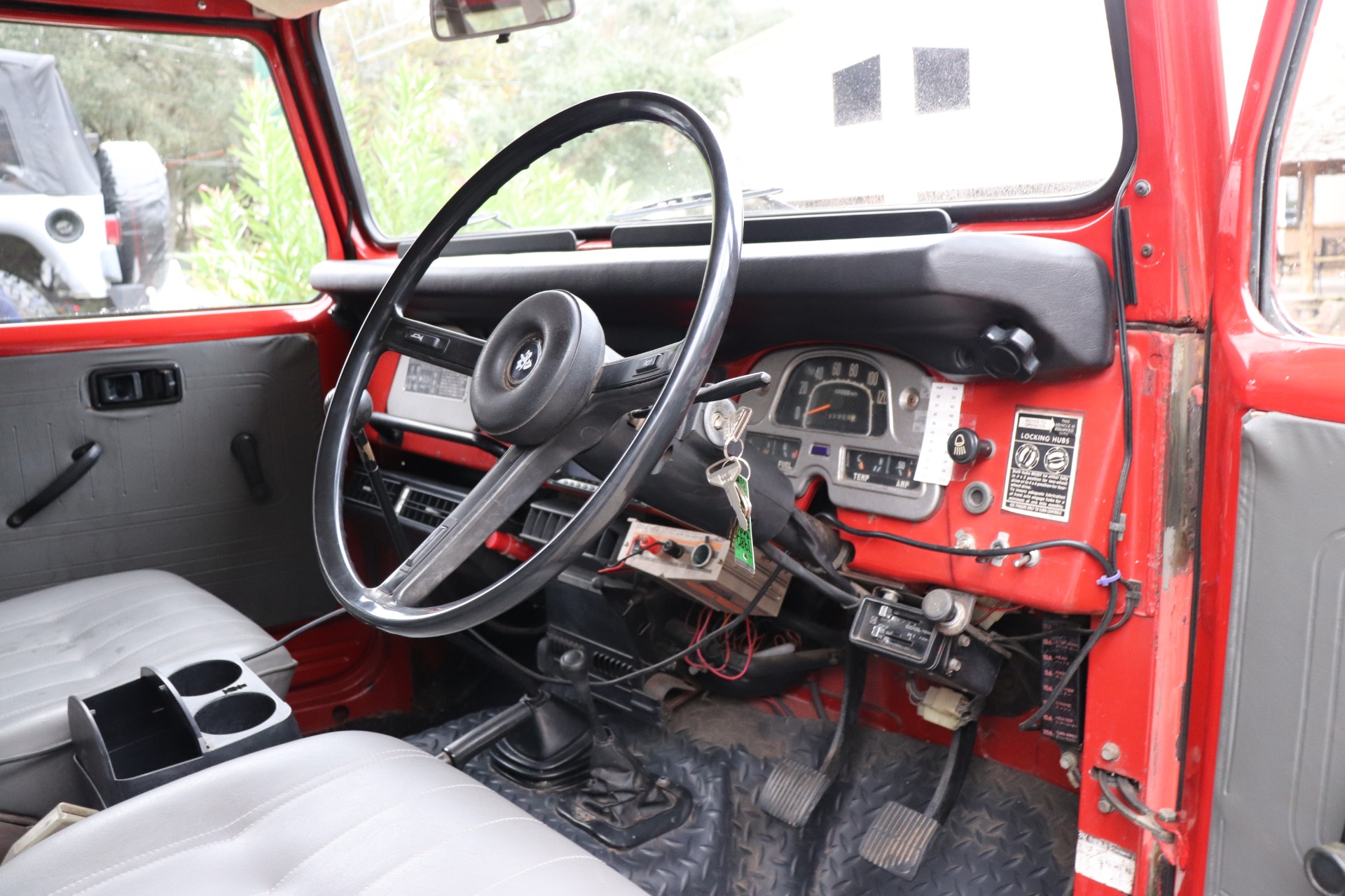 Used-1980-Toyota-Land-Cruiser-BJ41