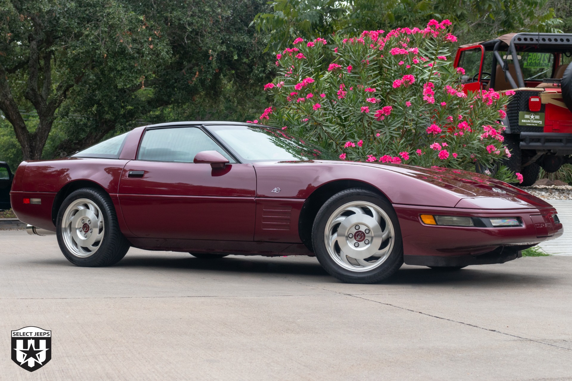 Used-1993-Chevrolet-Corvette-40th-Anniversary-Edition