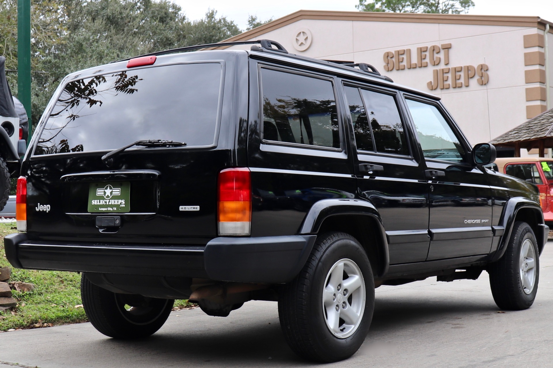 Used-2001-Jeep-Cherokee-Sport