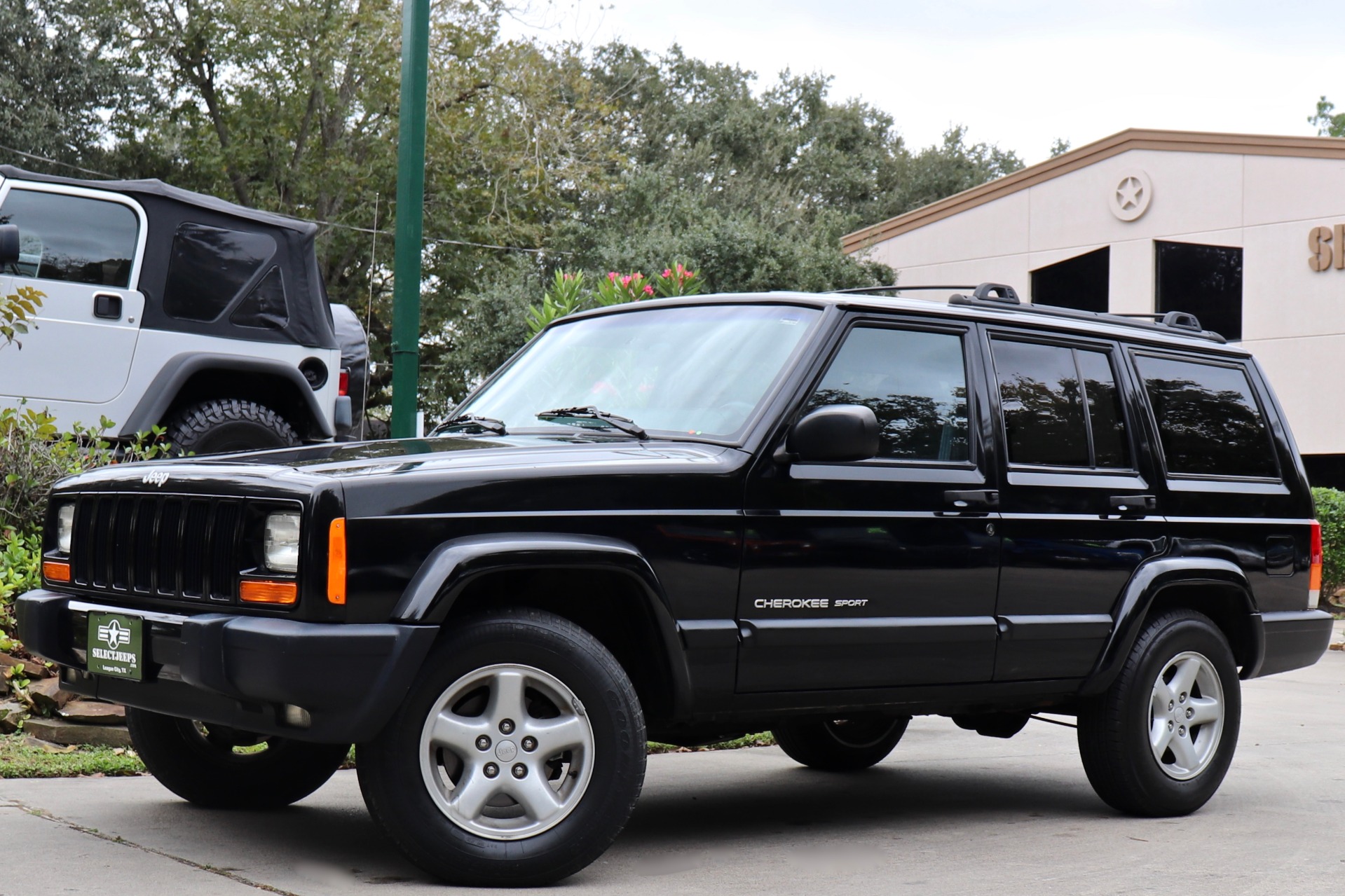 Used-2001-Jeep-Cherokee-Sport