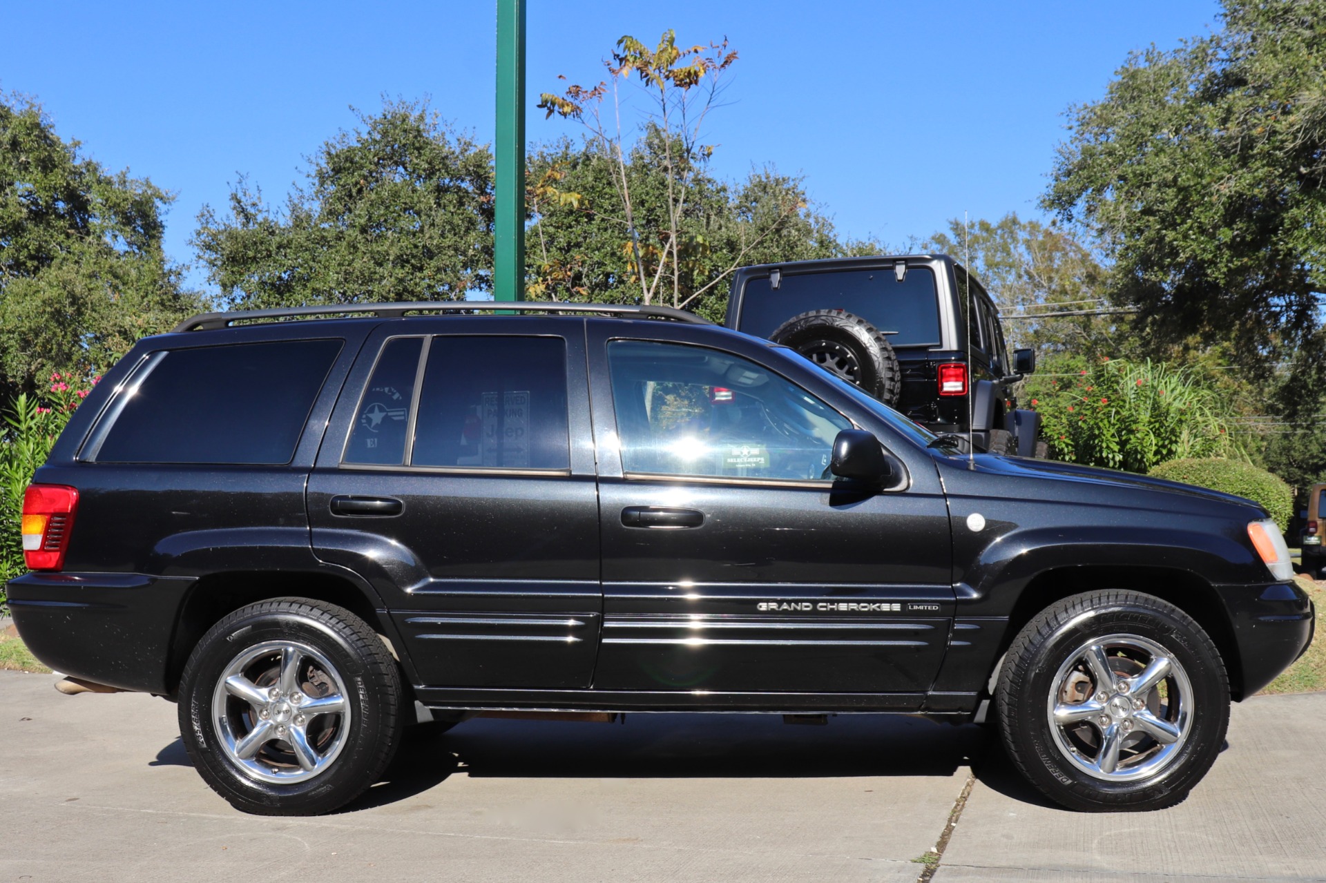 Used-2004-Jeep-Grand-Cherokee-Limited