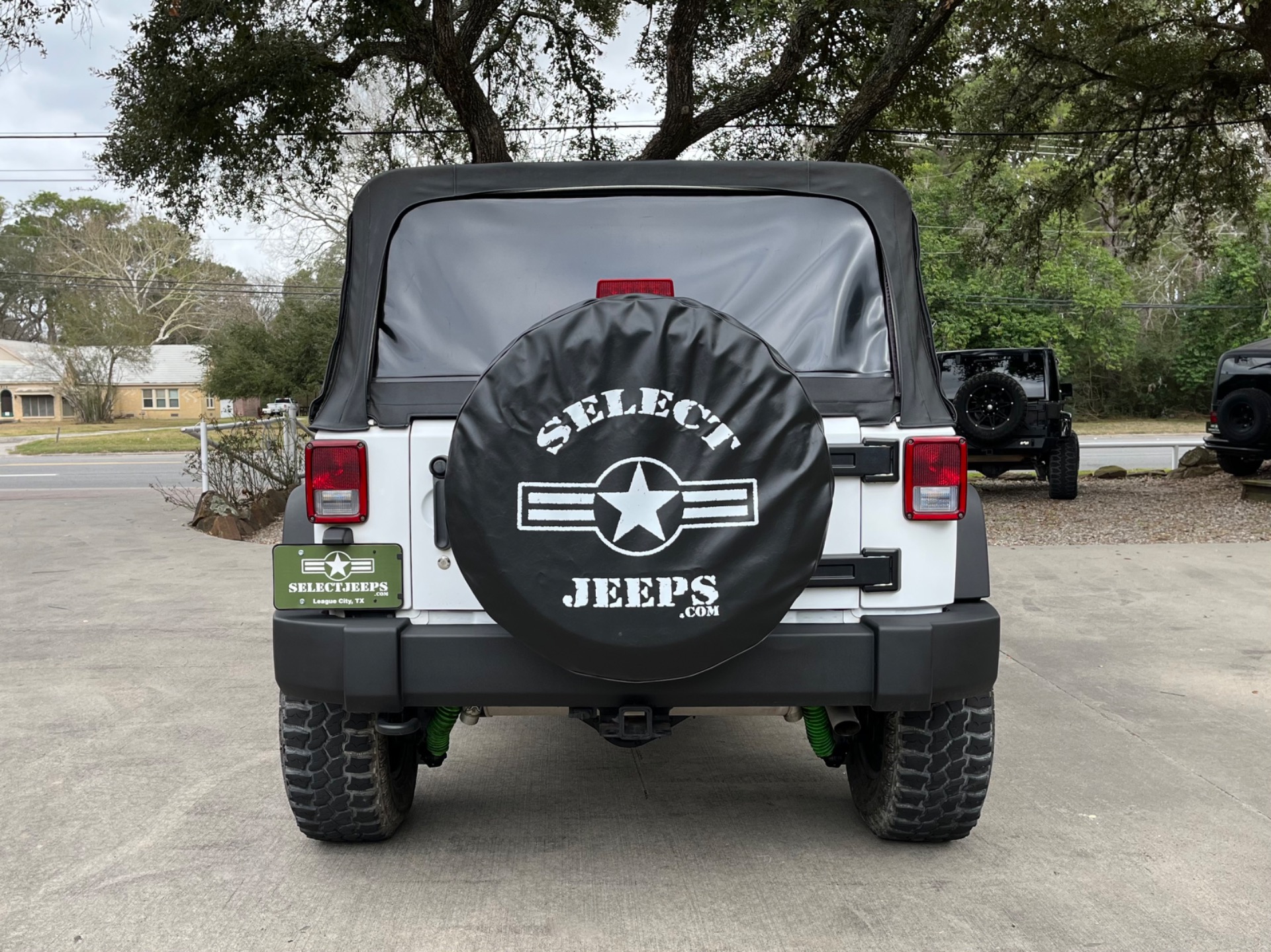 Used-2014-Jeep-Wrangler-Unlimited-Rubicon-Rubicon