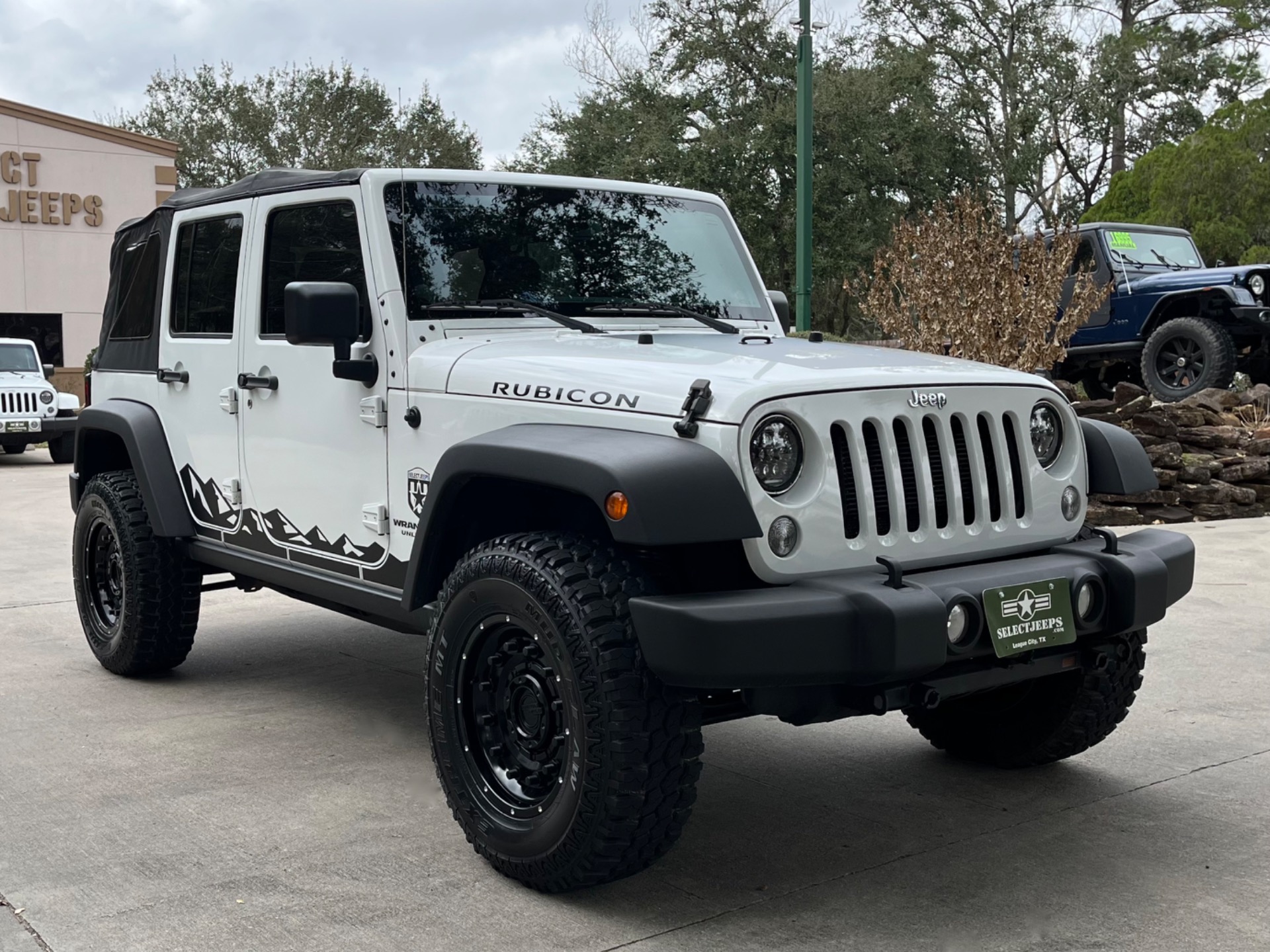 Used-2014-Jeep-Wrangler-Unlimited-Rubicon