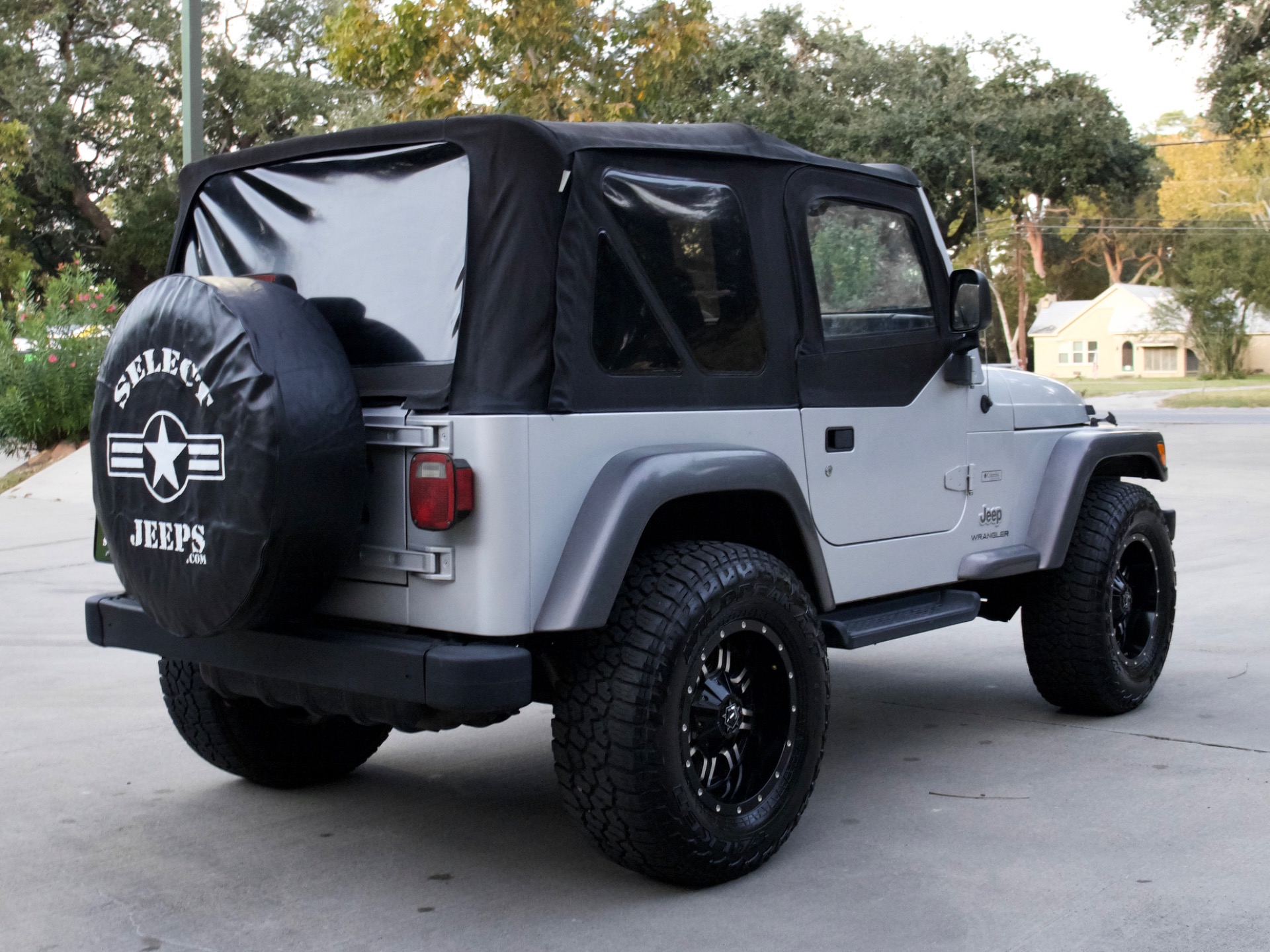 Used-2004-Jeep-Wrangler-Columbia-Edition