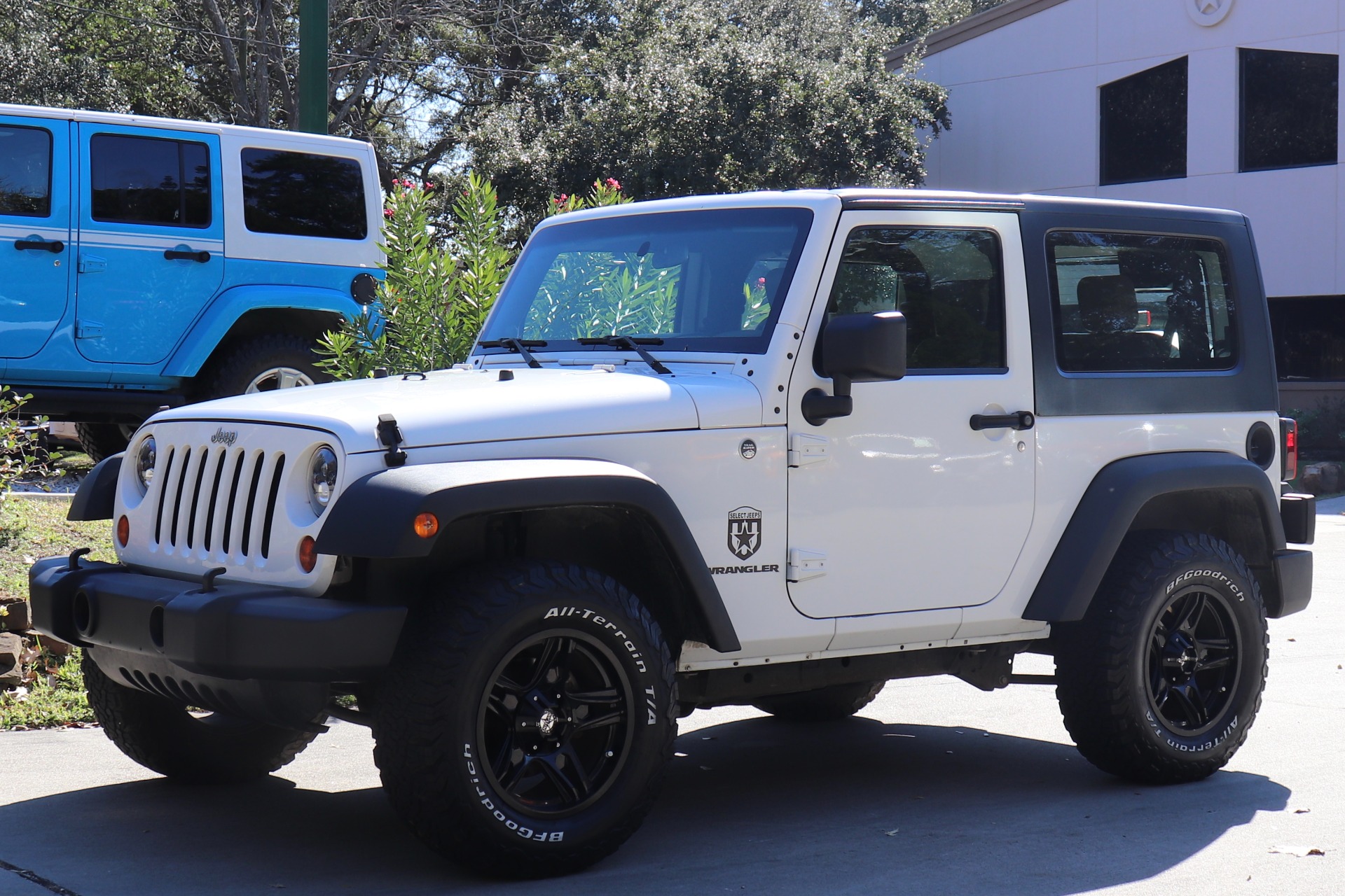 Used-2009-Jeep-Wrangler-X