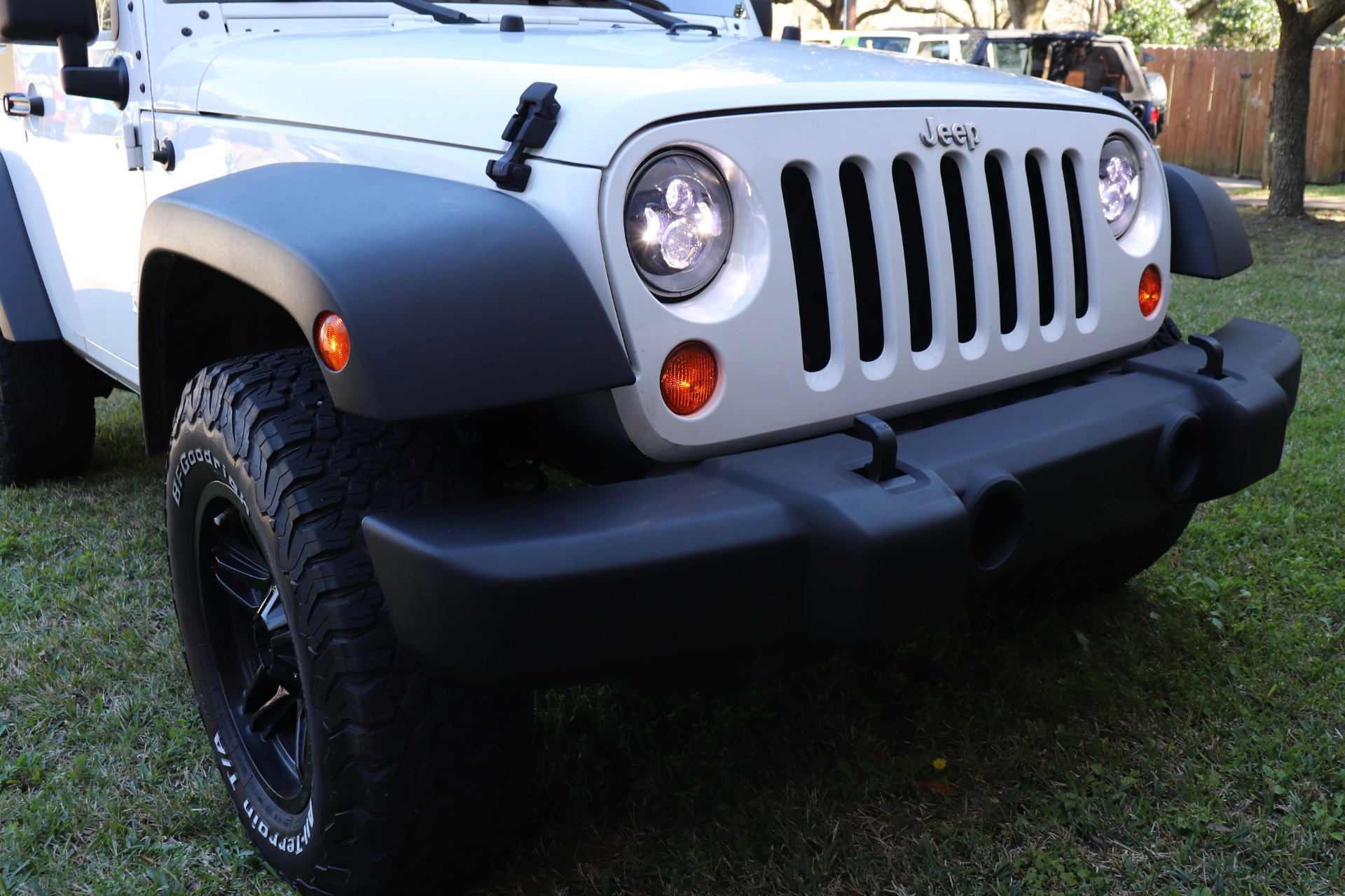 Used-2009-Jeep-Wrangler-X