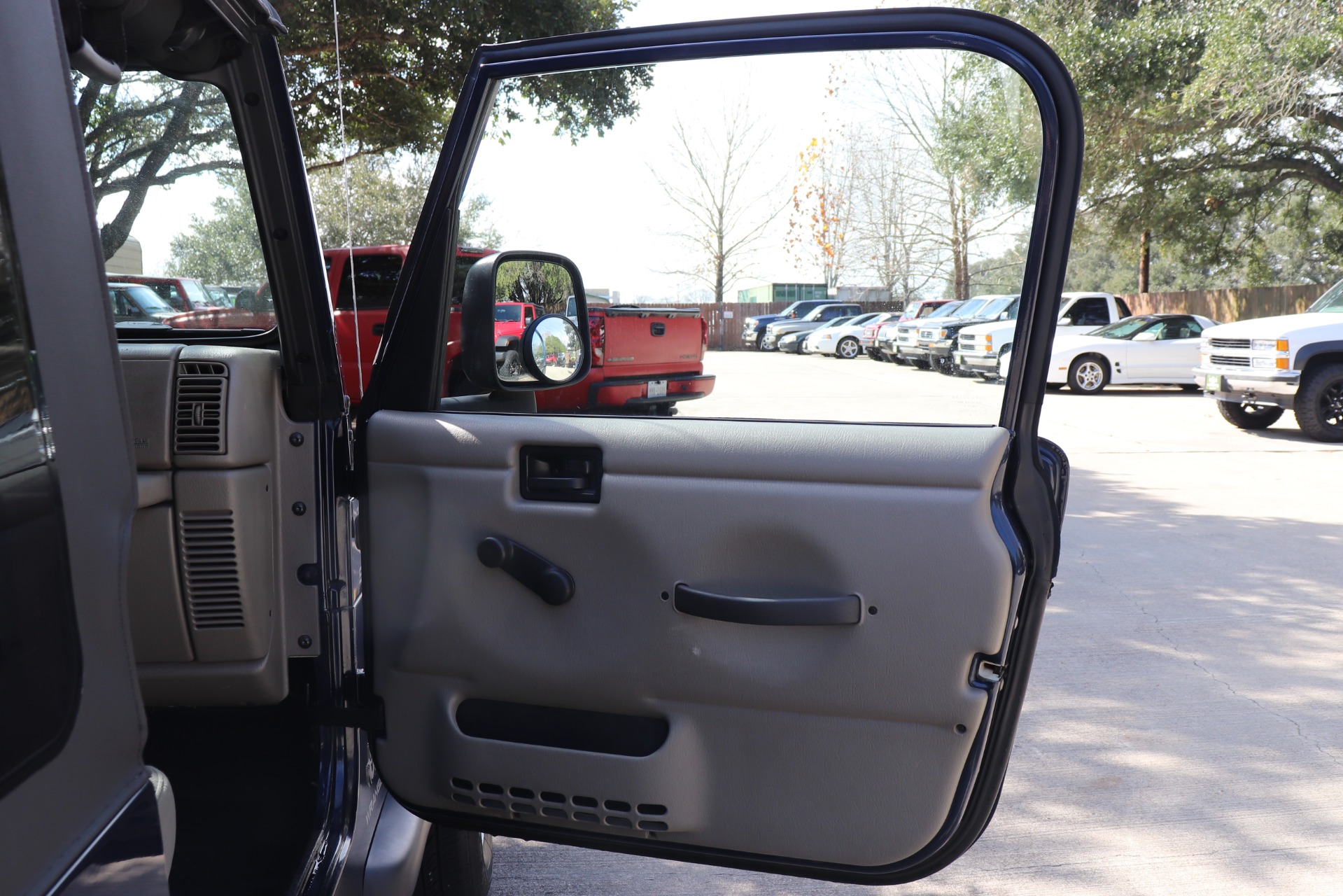 Used-2005-Jeep-Wrangler-Sport