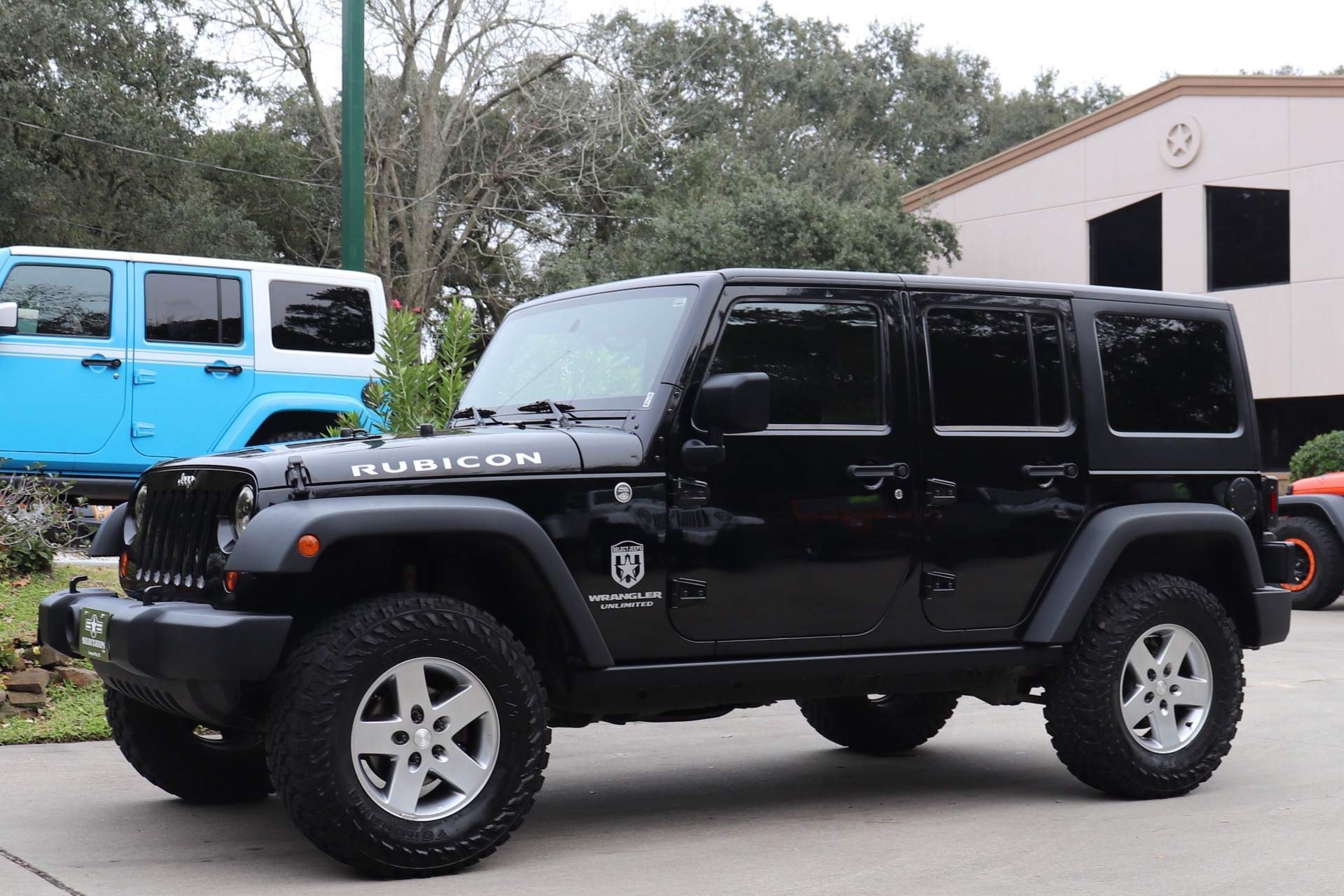 Used-2011-Jeep-Wrangler-Unlimited-Rubicon