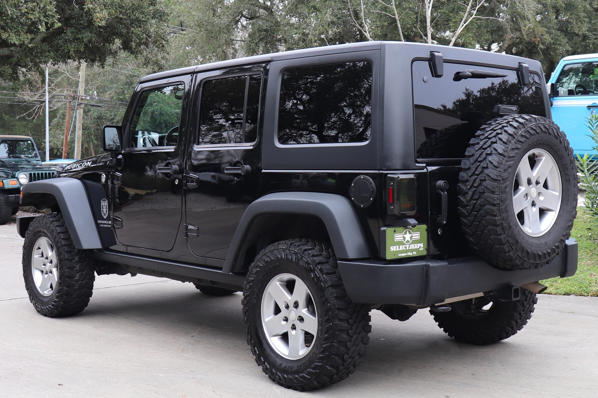 Used-2011-Jeep-Wrangler-Unlimited-Rubicon