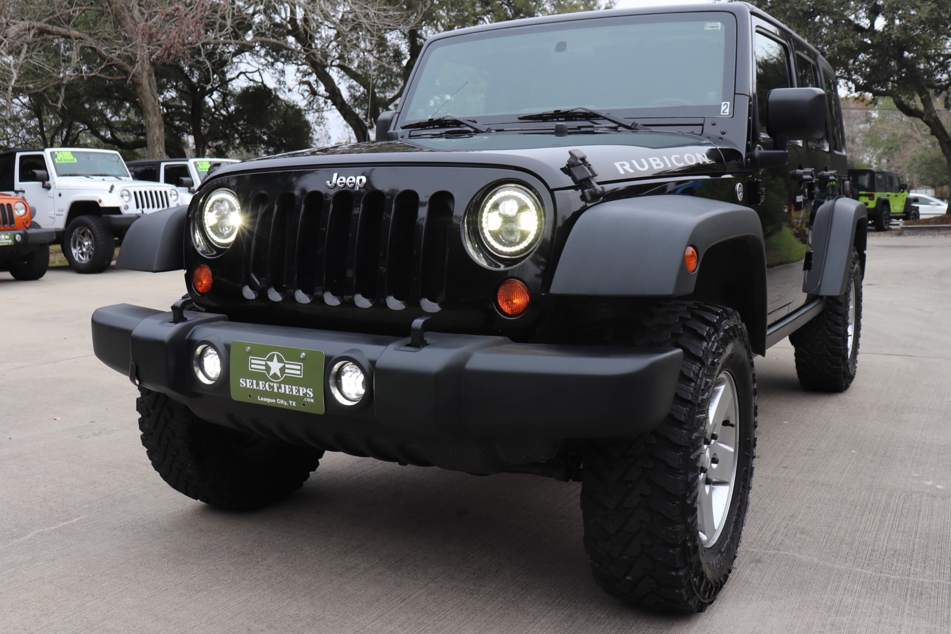 Used-2011-Jeep-Wrangler-Unlimited-Rubicon