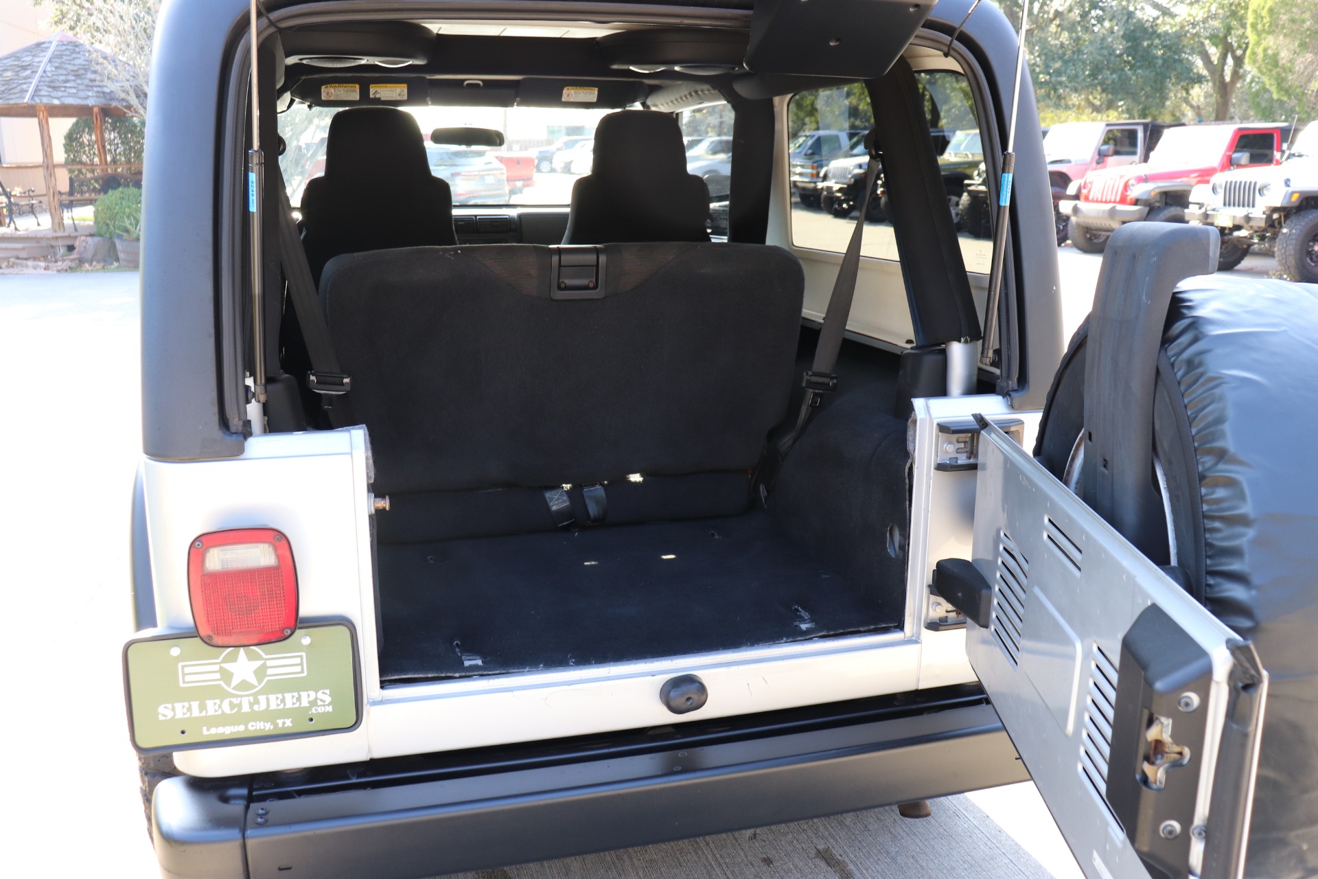 Used-2004-Jeep-Wrangler-Unlimited