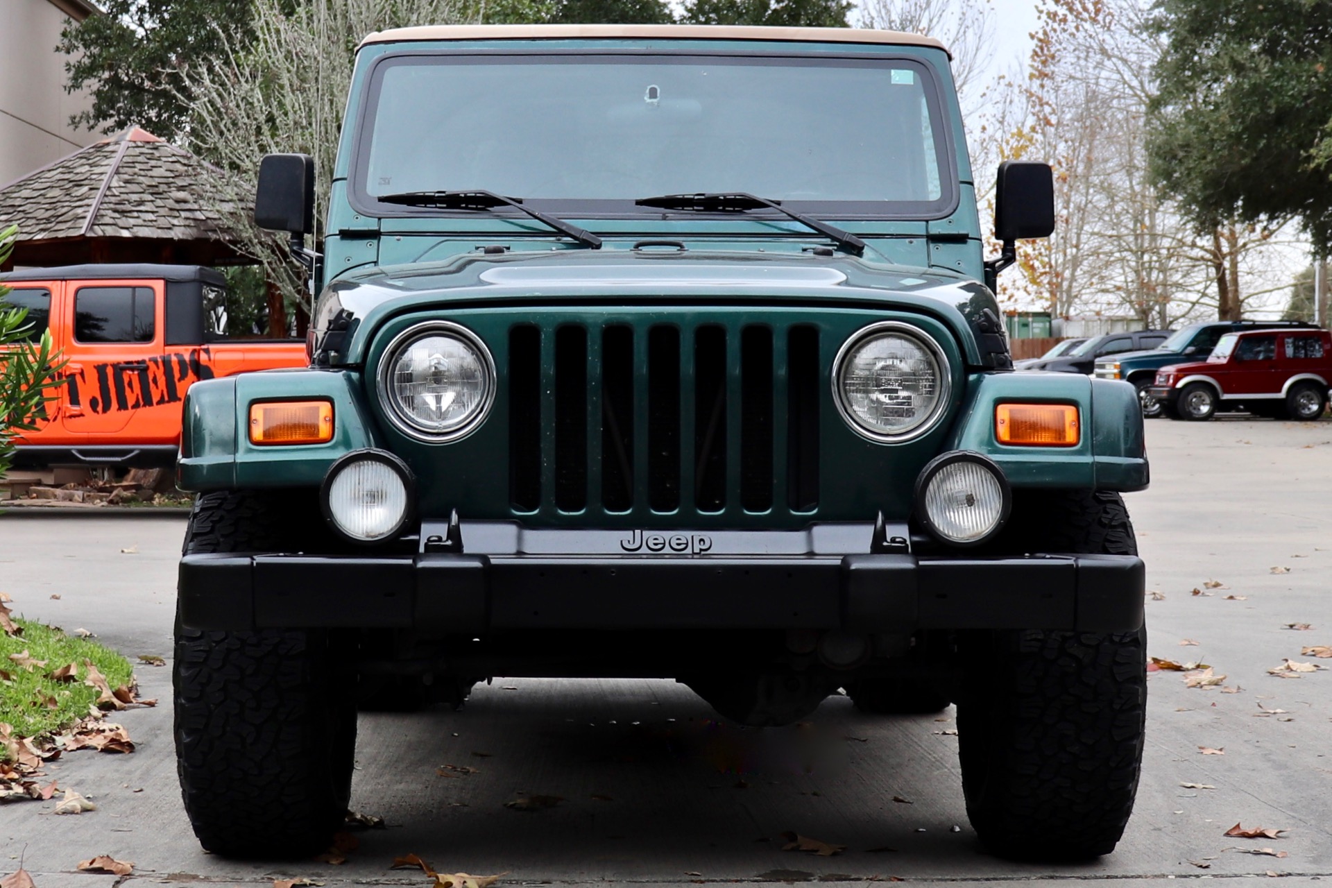 Used-2001-Jeep-Wrangler-Sahara