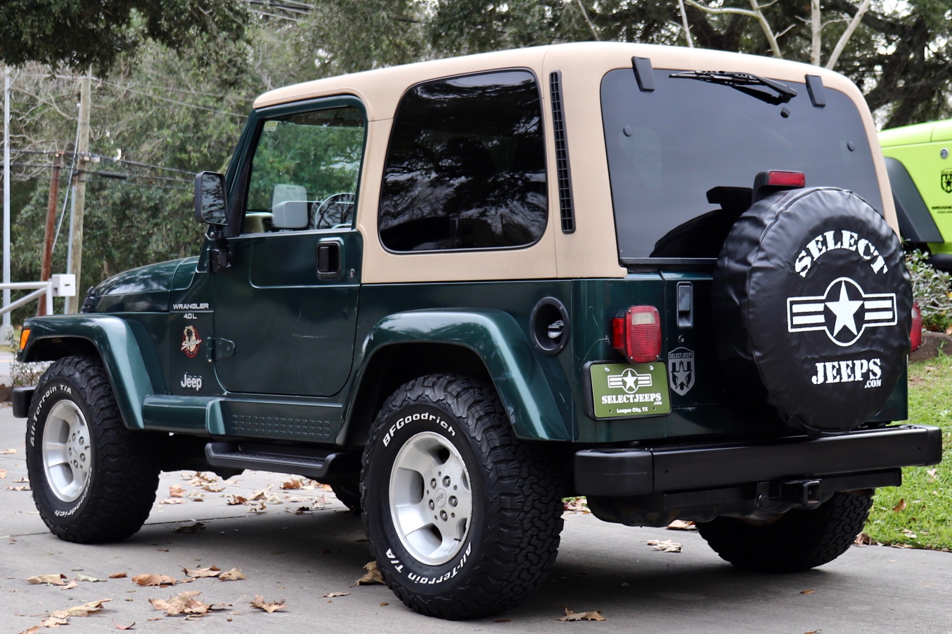 Used-2001-Jeep-Wrangler-Sahara