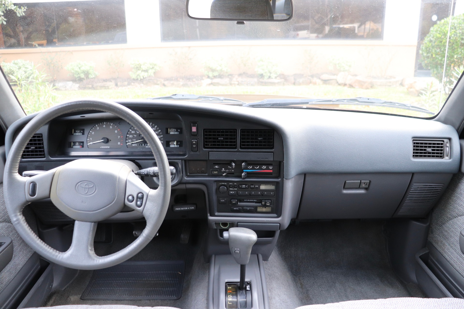 Used-1993-Toyota-4Runner-SR5-V6