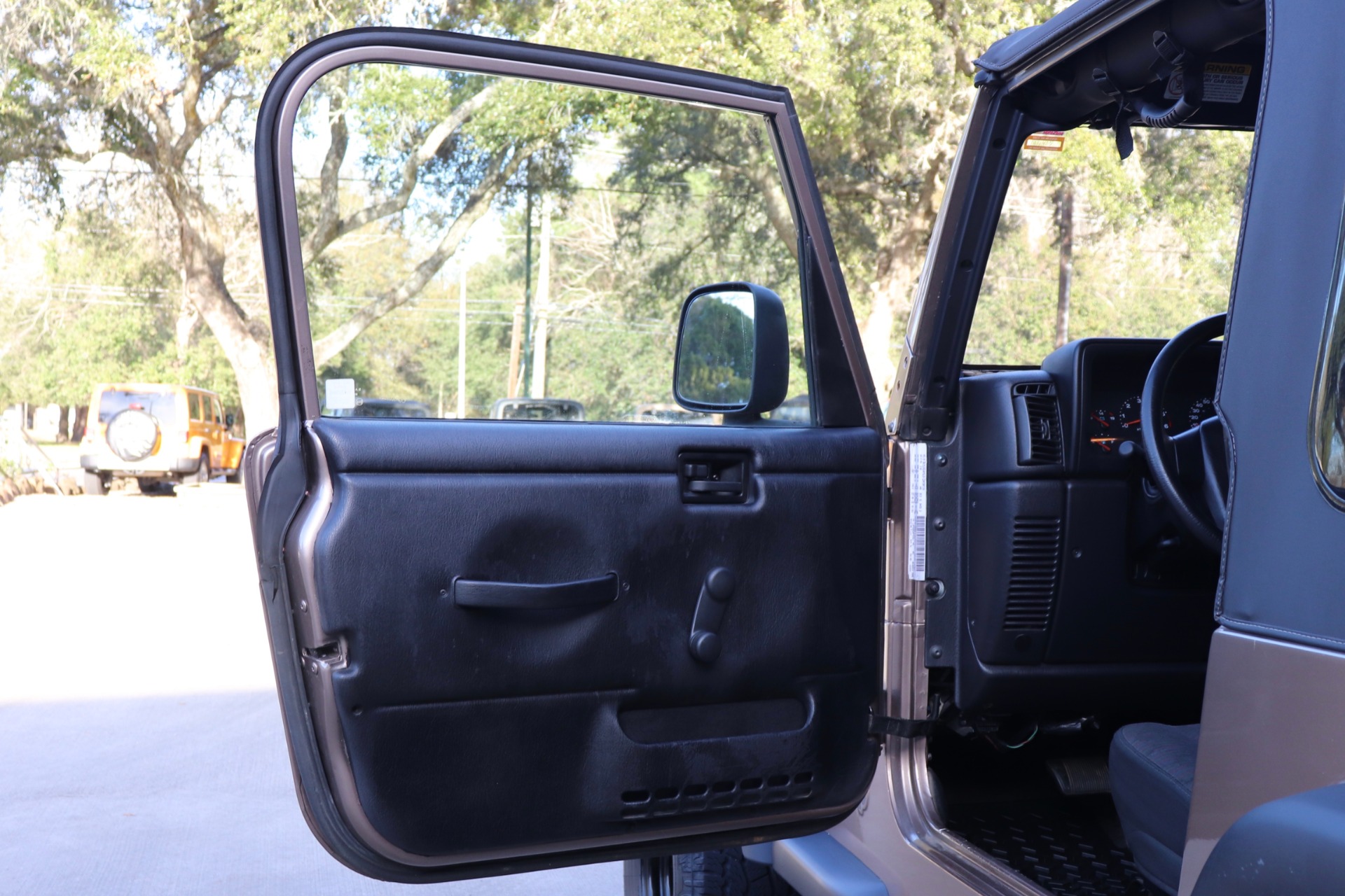 Used-2004-Jeep-Wrangler-X