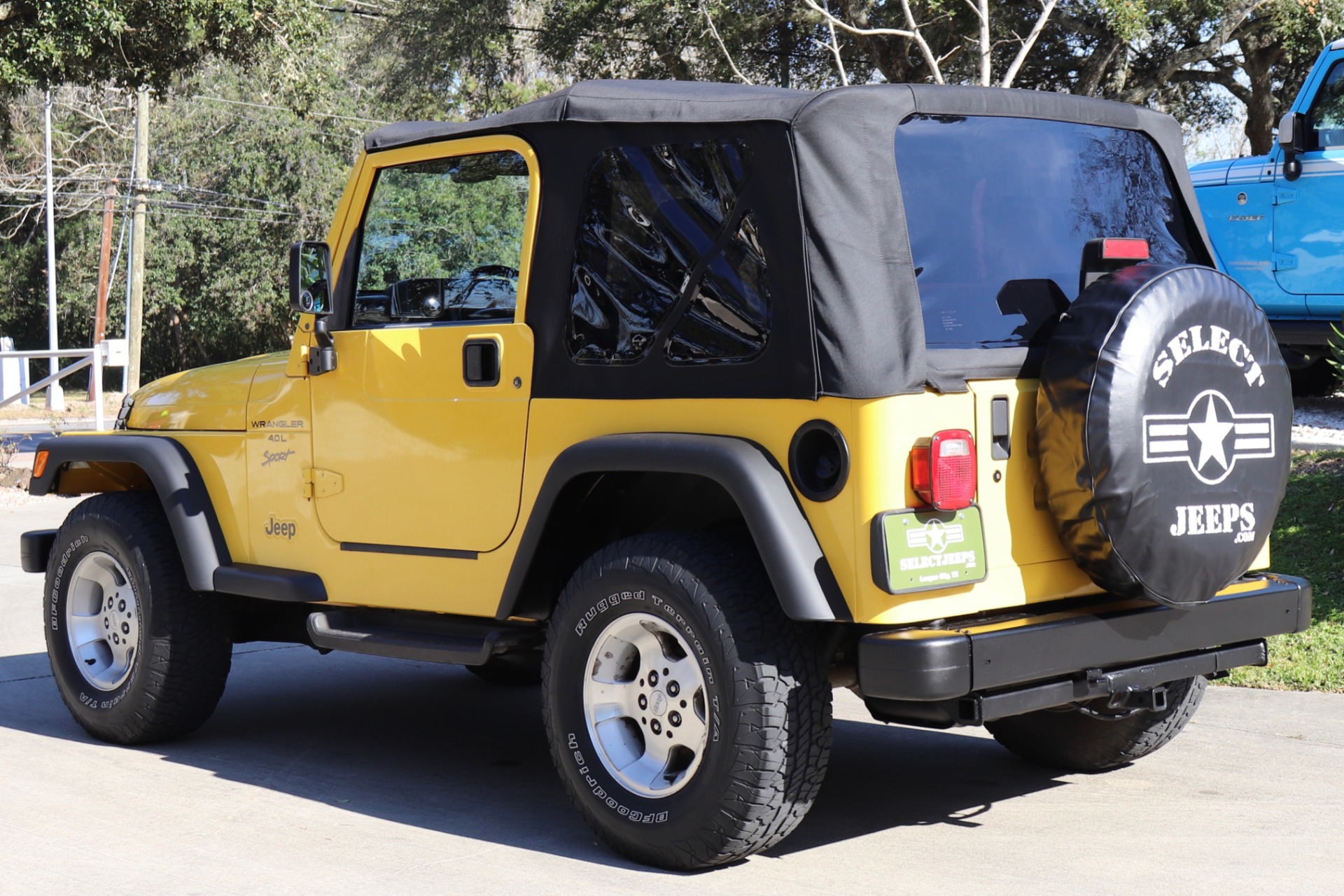 Used-2000-Jeep-Wrangler-Sport