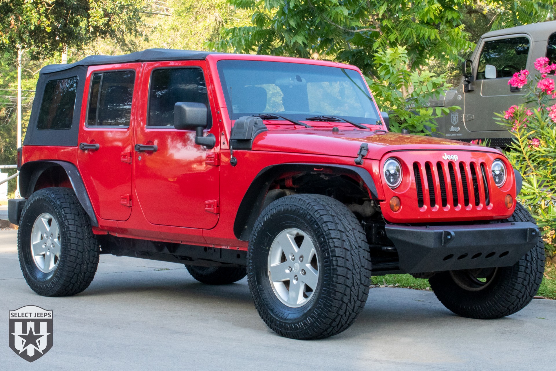 Used-2012-Jeep-Wrangler-Unlimited-Sport