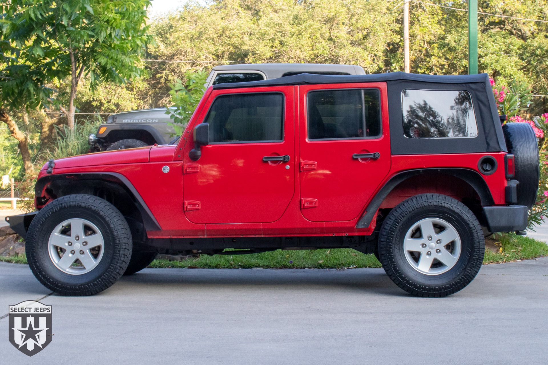 Used-2012-Jeep-Wrangler-Unlimited-Sport