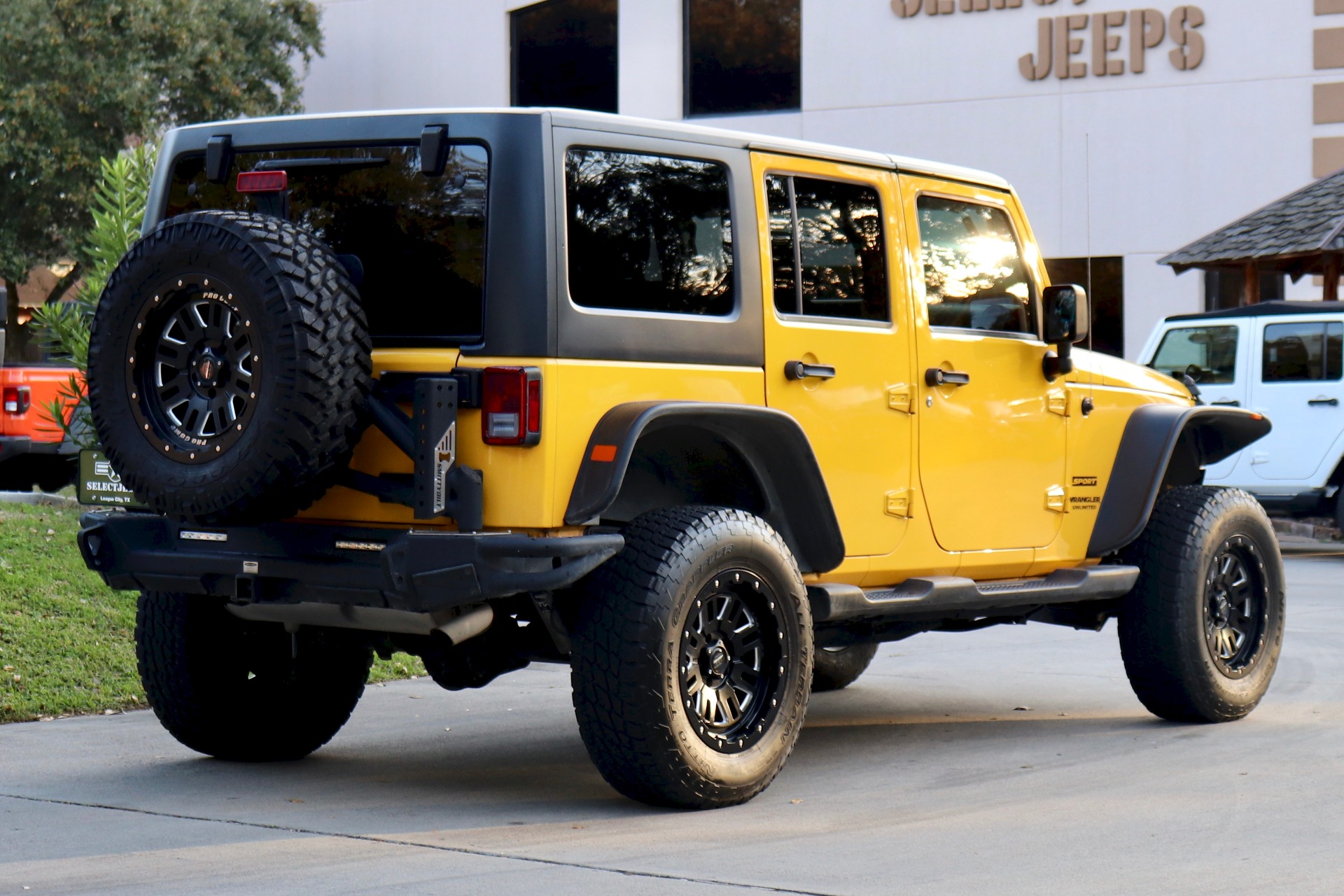 Used-2015-Jeep-Wrangler-Unlimited-Sport