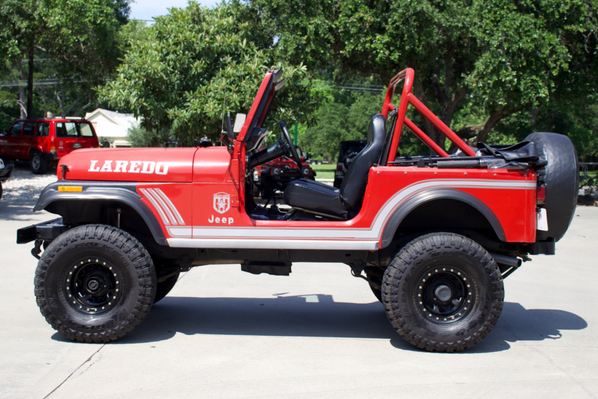 Used-1985-Jeep-CJ-7-Laredo