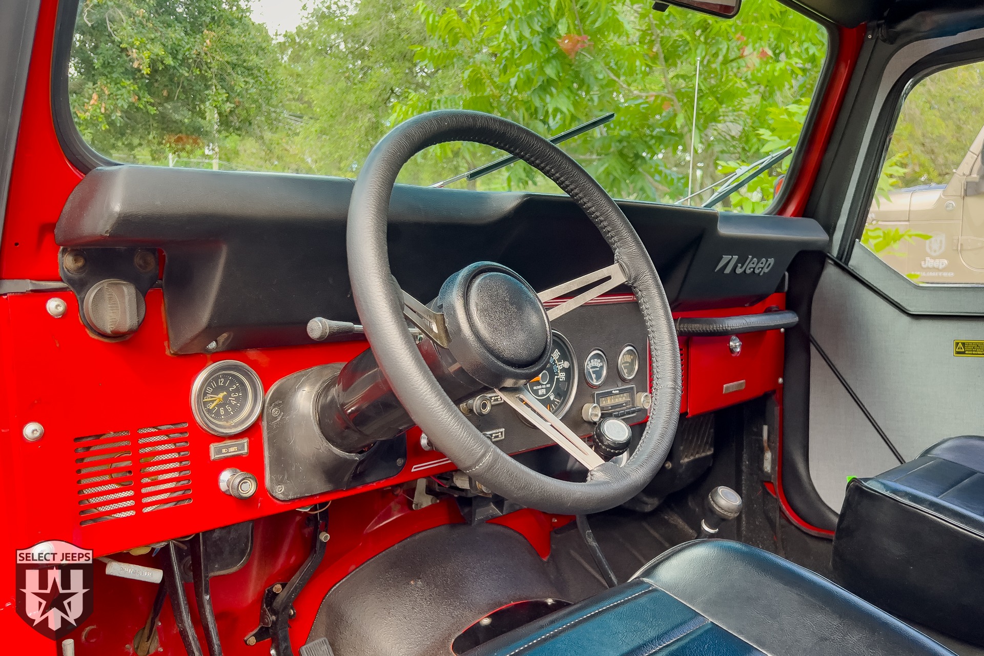 Used-1985-Jeep-CJ-7-Laredo