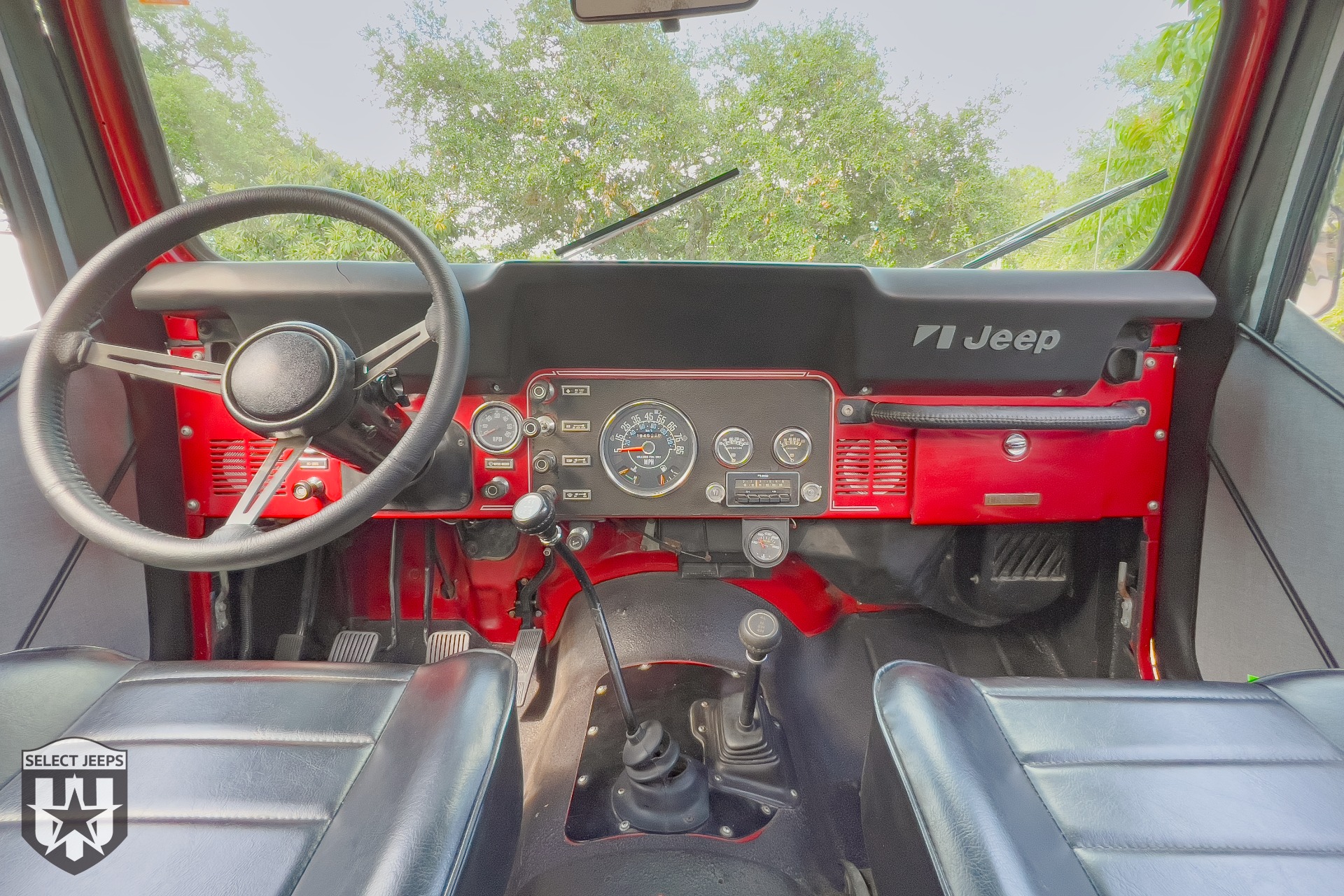 Used-1985-Jeep-CJ-7-Laredo