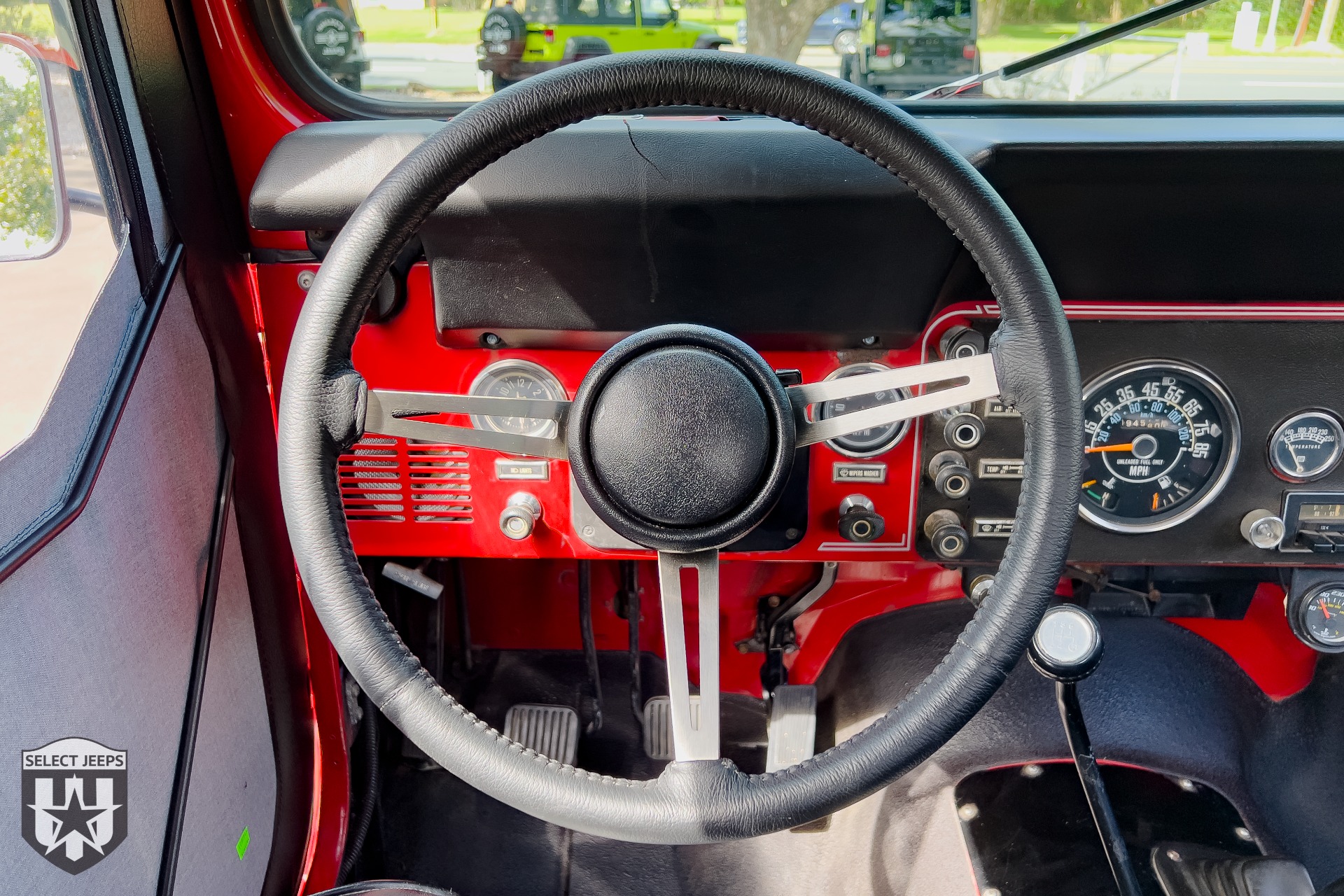 Used-1985-Jeep-CJ-7-Laredo