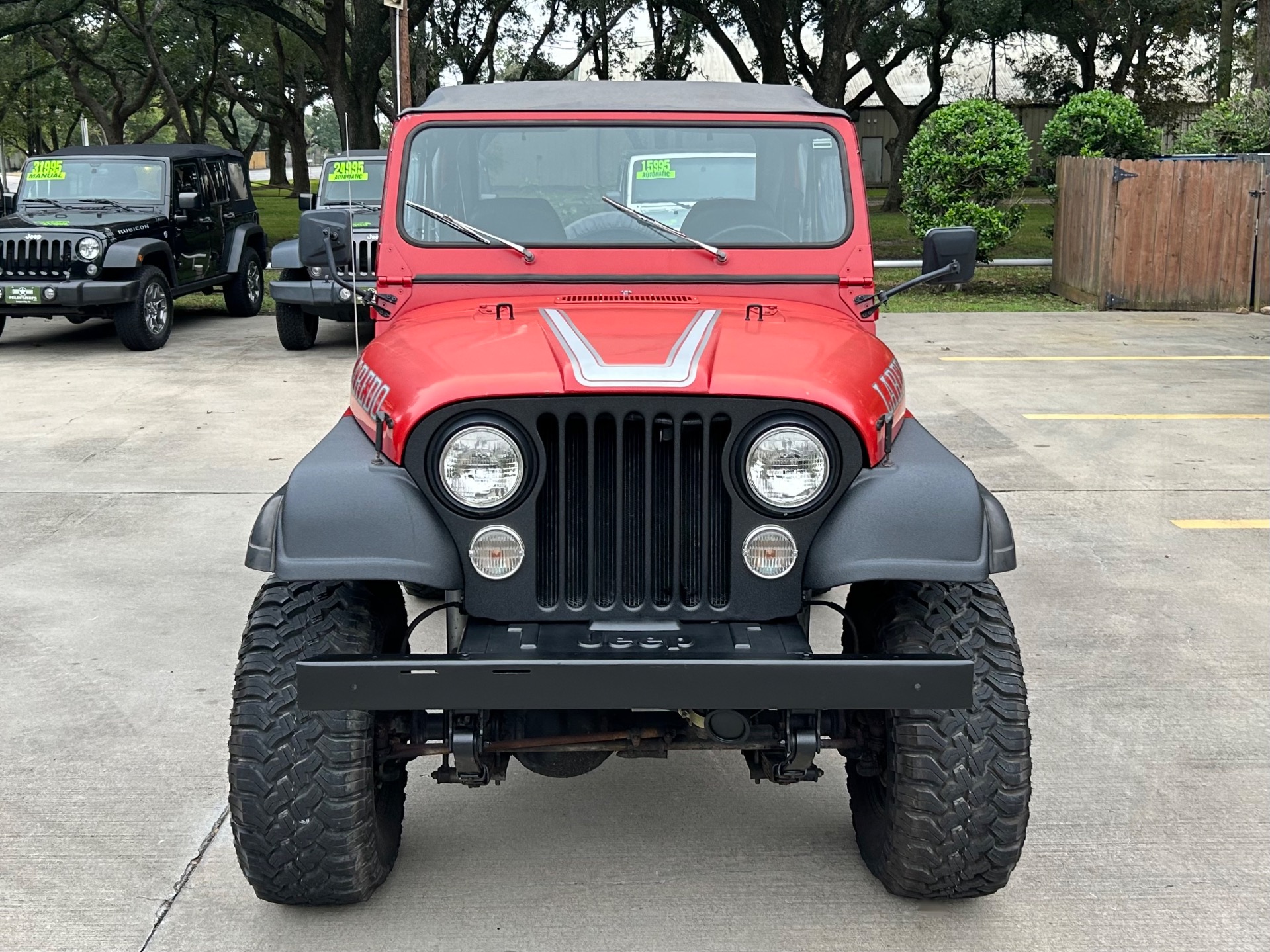 Used-1985-Jeep-CJ-7-Laredo