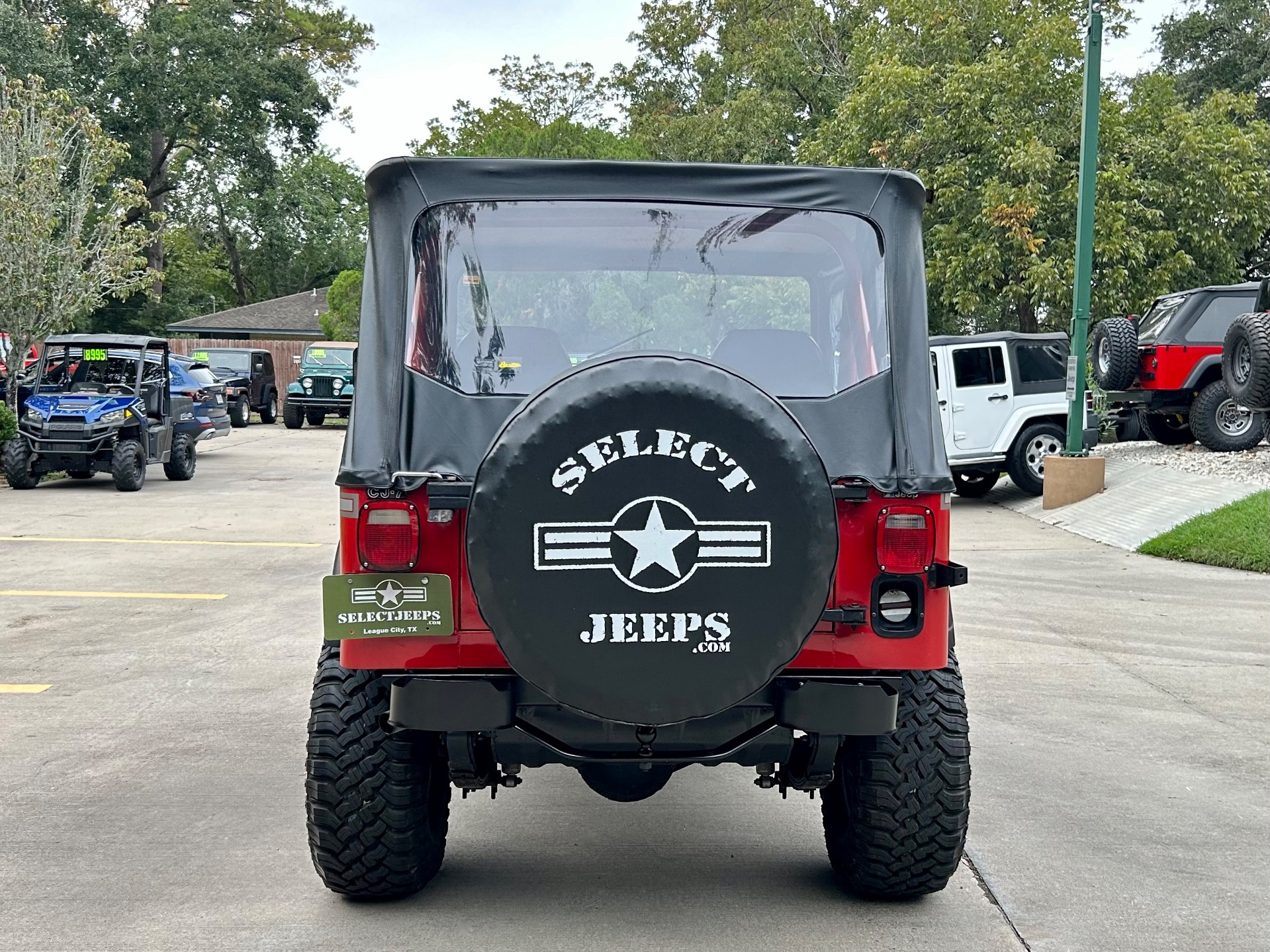 Used-1985-Jeep-CJ-7-Laredo