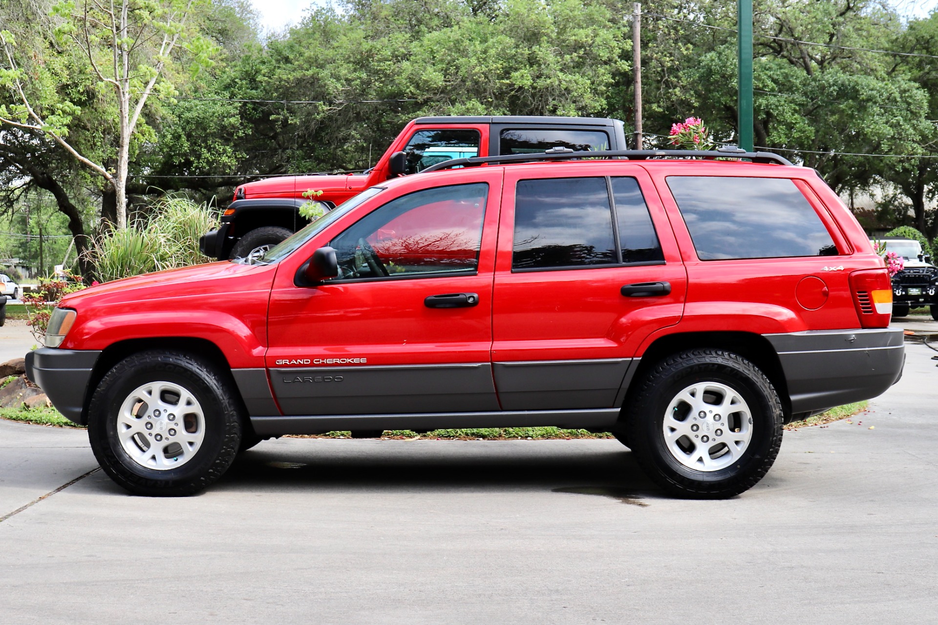 Used-2001-Jeep-Grand-Cherokee-Laredo