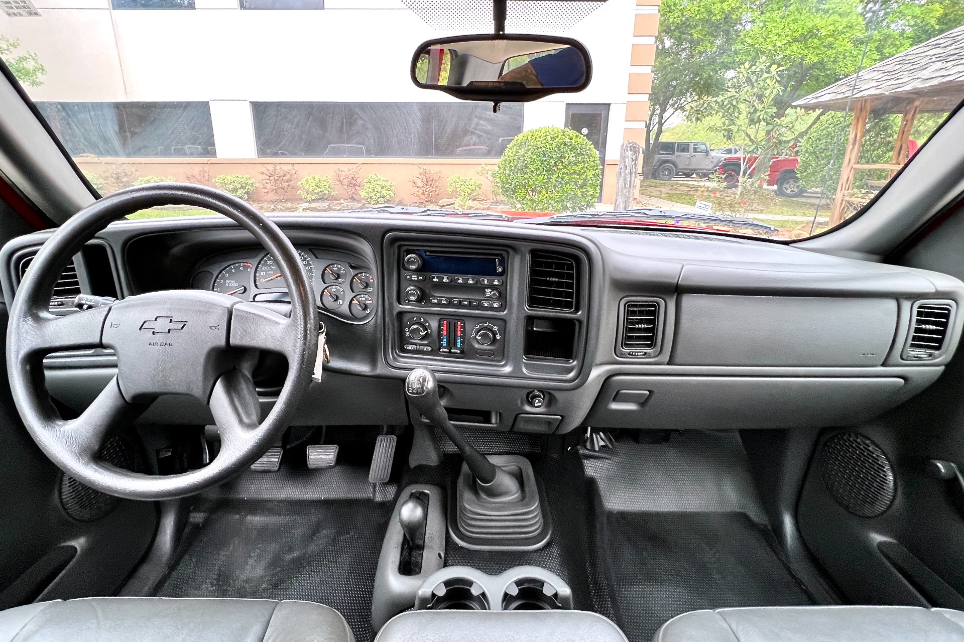 Used-2005-Chevrolet-Silverado-1500-Work-Truck