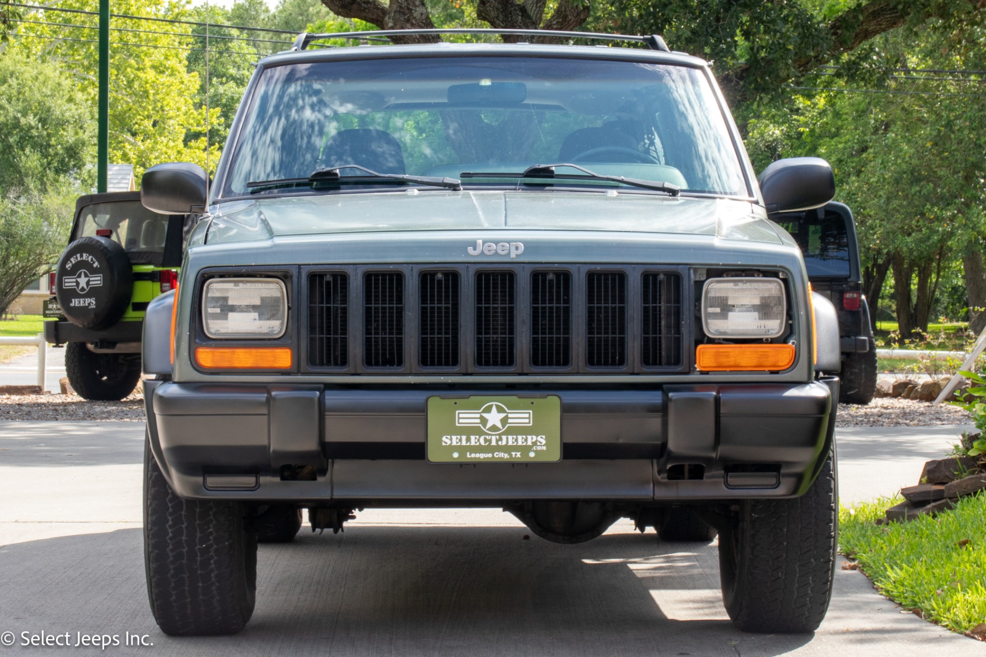 Used-2000-Jeep-Cherokee-SE