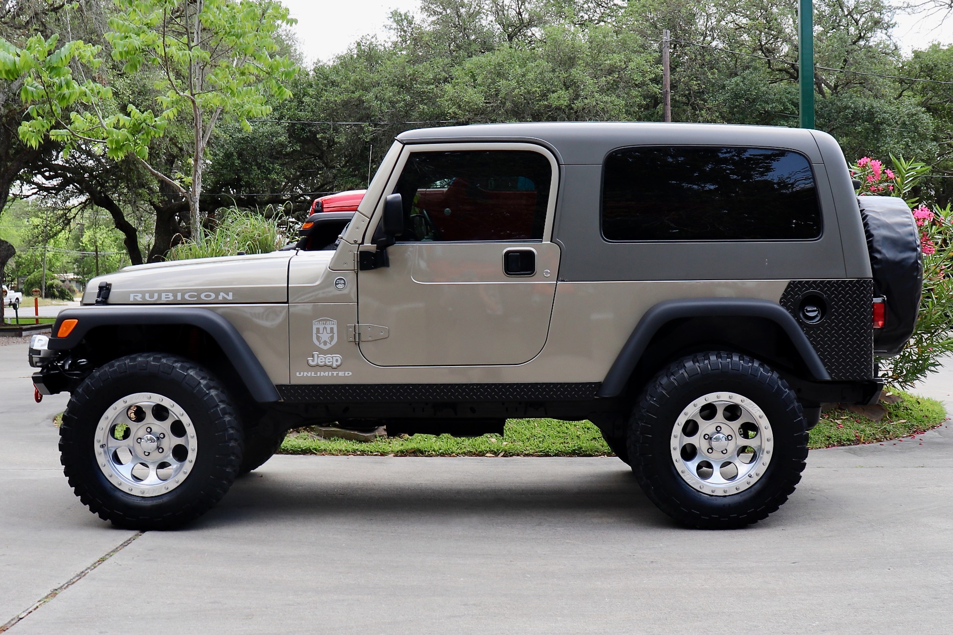 Used-2005-Jeep-Wrangler-Unlimited-Rubicon