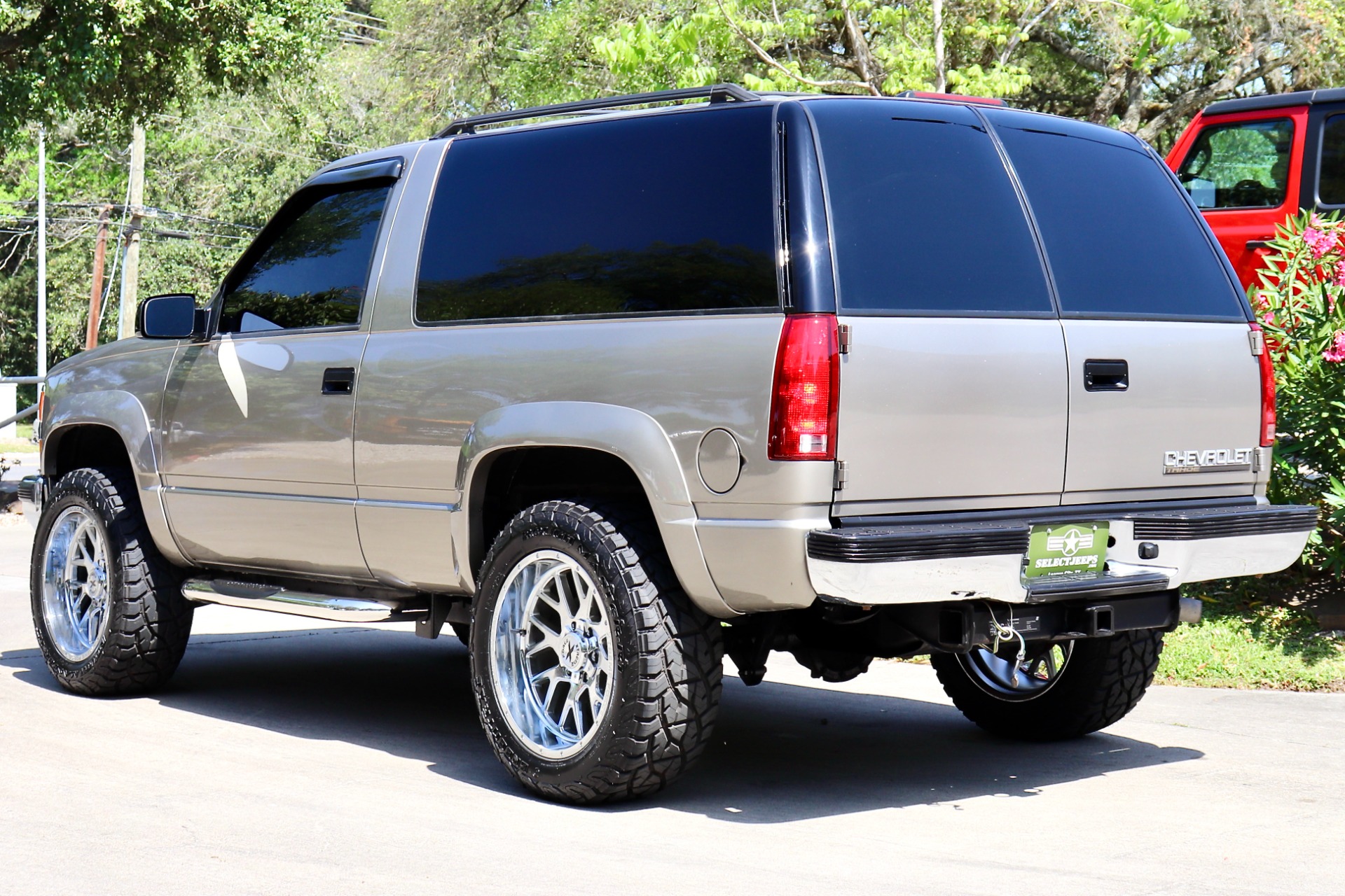 Used-1999-Chevrolet-Tahoe