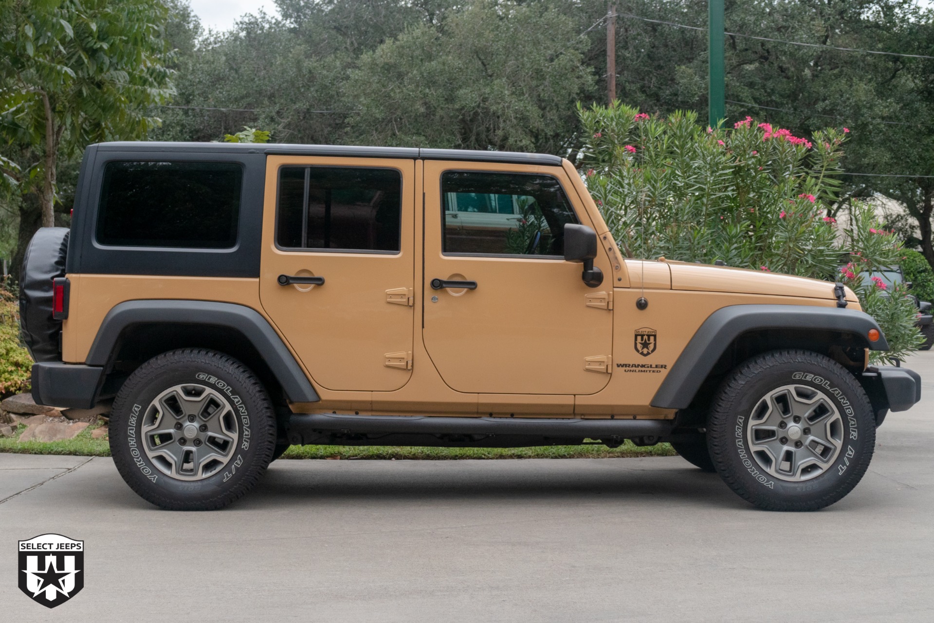 Used-2014-Jeep-Wrangler-Unlimited-Sport
